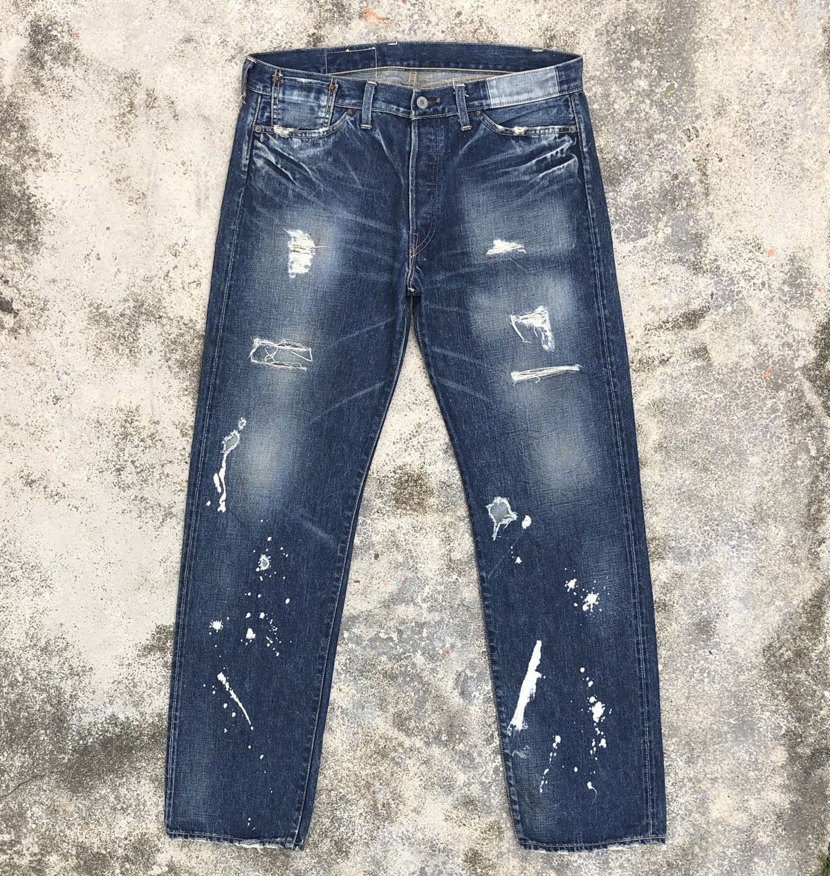 Vintage Vintage Levis 501XX Big E LVC Distressed design OG Size US 35 - 10 Thumbnail