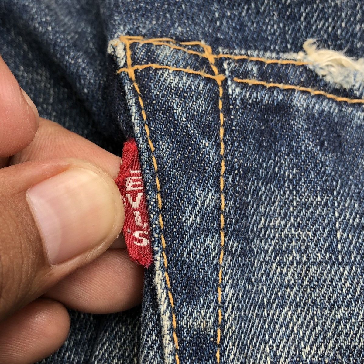 Vintage Vintage Levis 501XX Big E LVC Distressed design OG Size US 35 - 21 Thumbnail