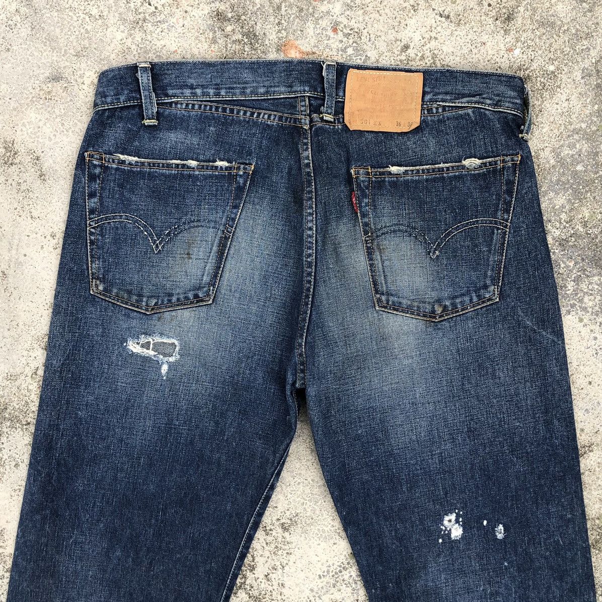 Vintage Vintage Levis 501XX Big E LVC Distressed design OG Size US 35 - 15 Thumbnail