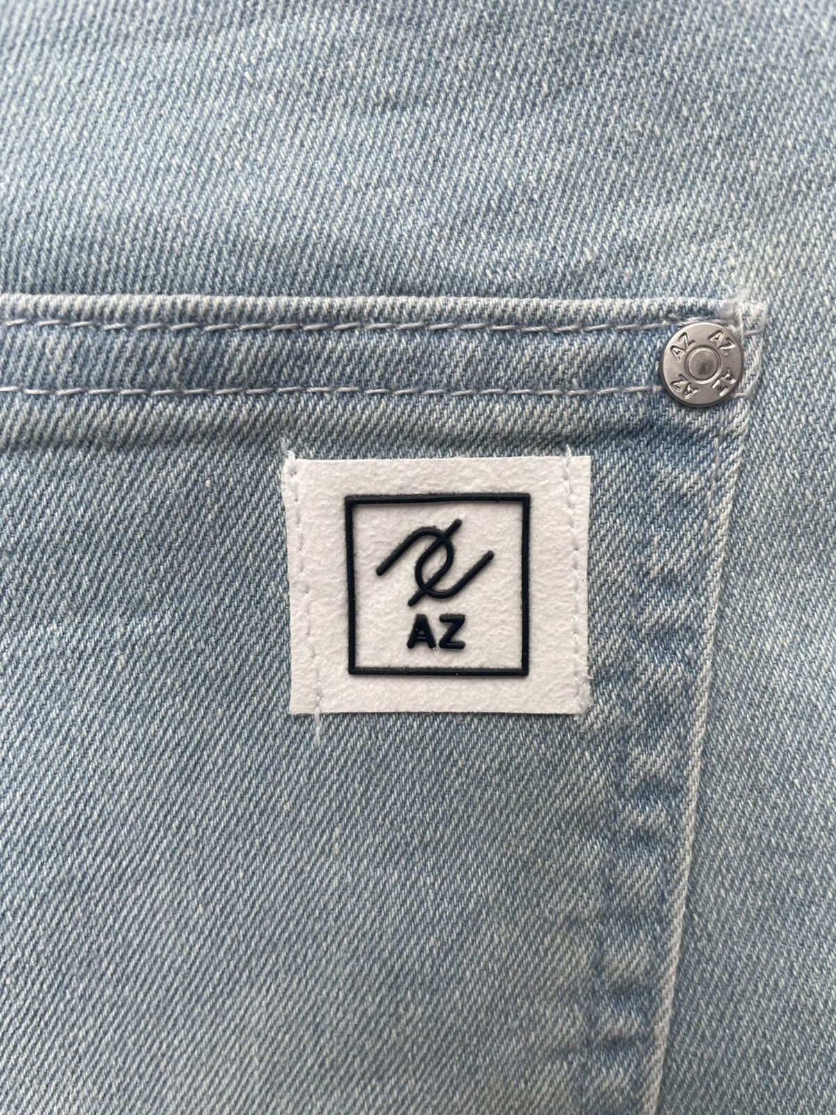 AZ by junhashimoto × junhashimoto Az by Junhashimoto Distresed Denim Size US 33 - 9 Thumbnail