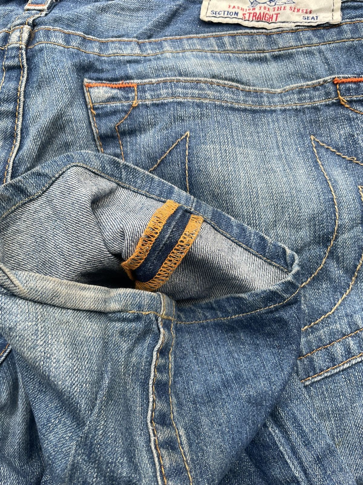 True Religion Vintage True Religion Aging Faded Wash Size US 36 / EU 52 - 14 Thumbnail