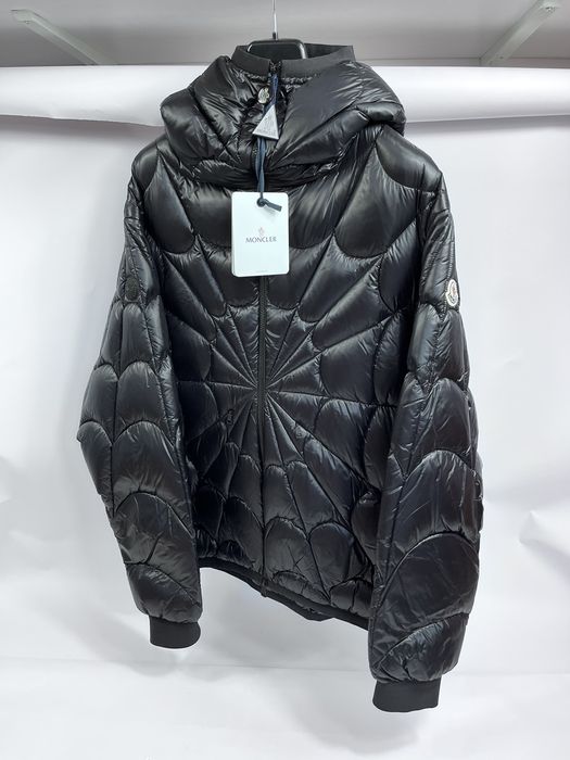 Moncler Violier Spider Web Quilted Down Jacket in Black for Men