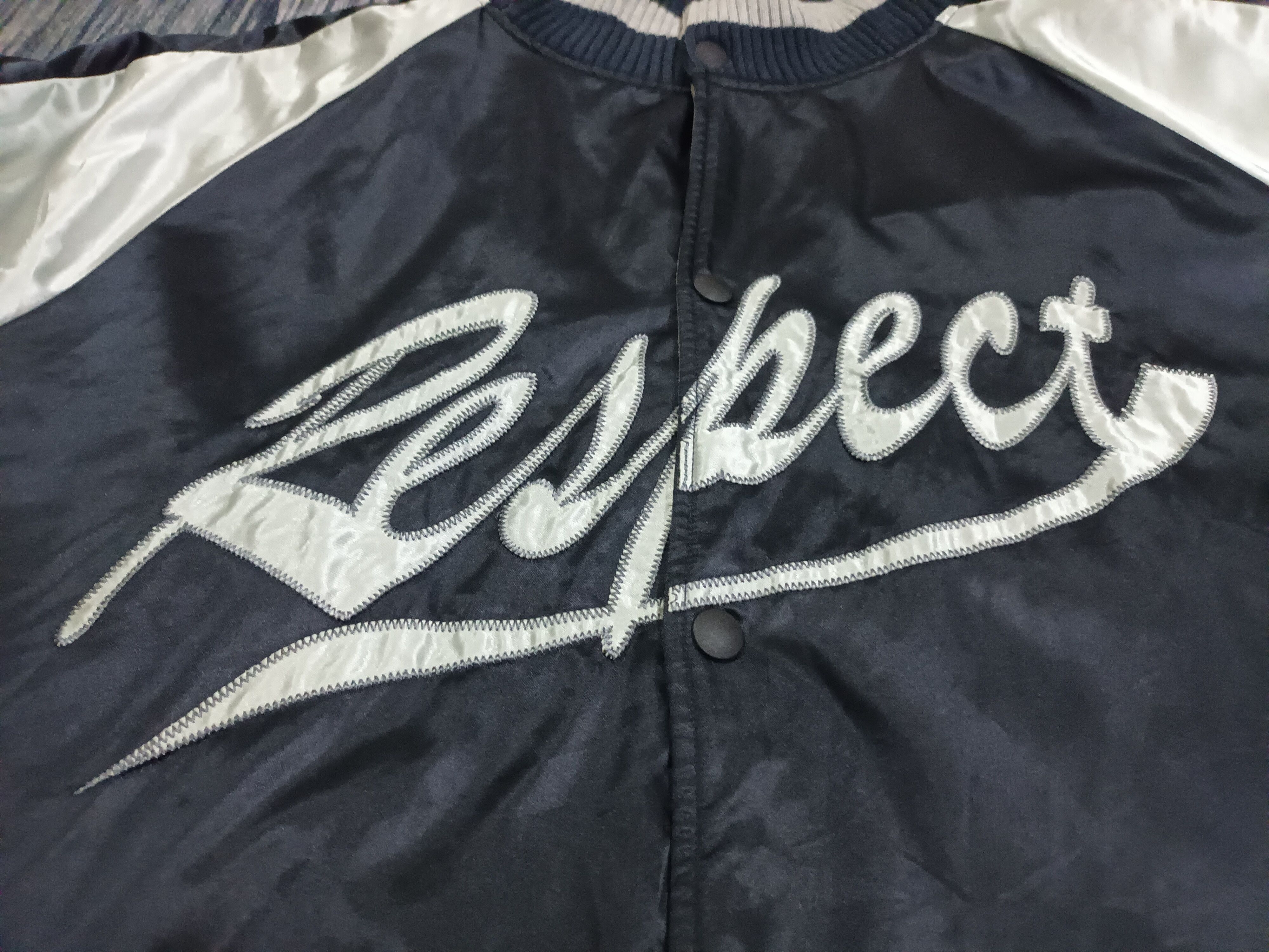 Japanese Brand 🔥 RESPECT BIG LOGO REVERSIBLE VARSITY JACKET Size US XL / EU 56 / 4 - 7 Thumbnail