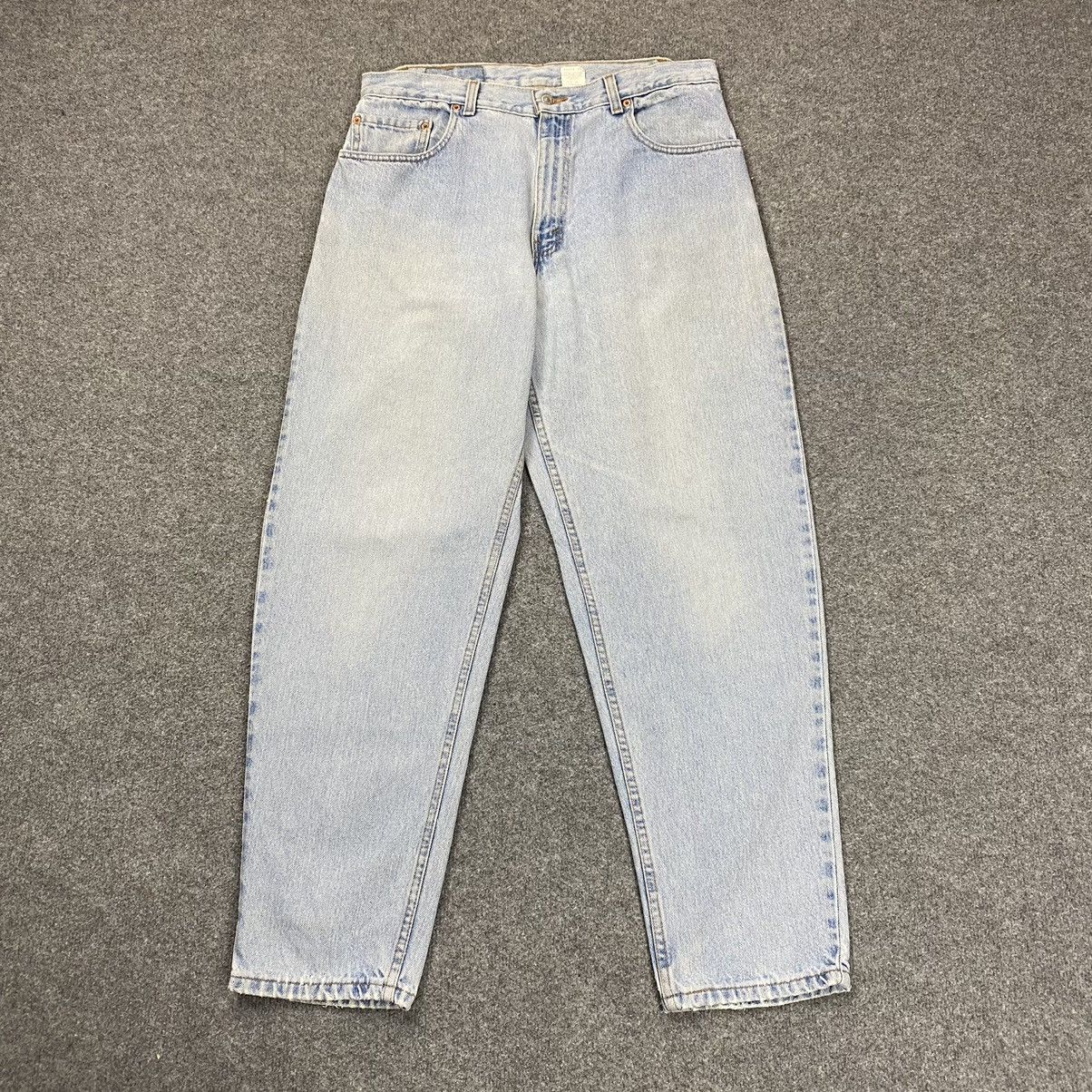🔥LEVIS🔥560 Distressed Denim Jeans