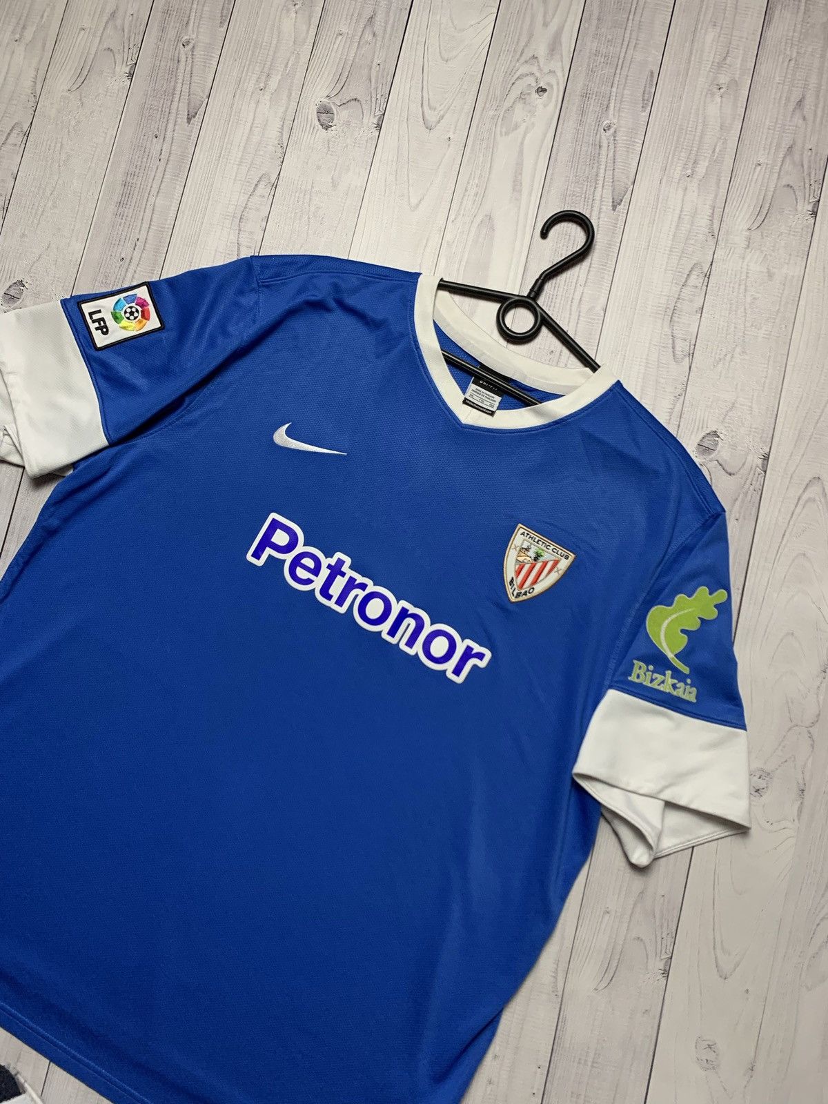 Vintage Vintage Nike Athletic Bilbao soccer shorts away rare blue Size US XXL / EU 58 / 5 - 2 Thumbnail