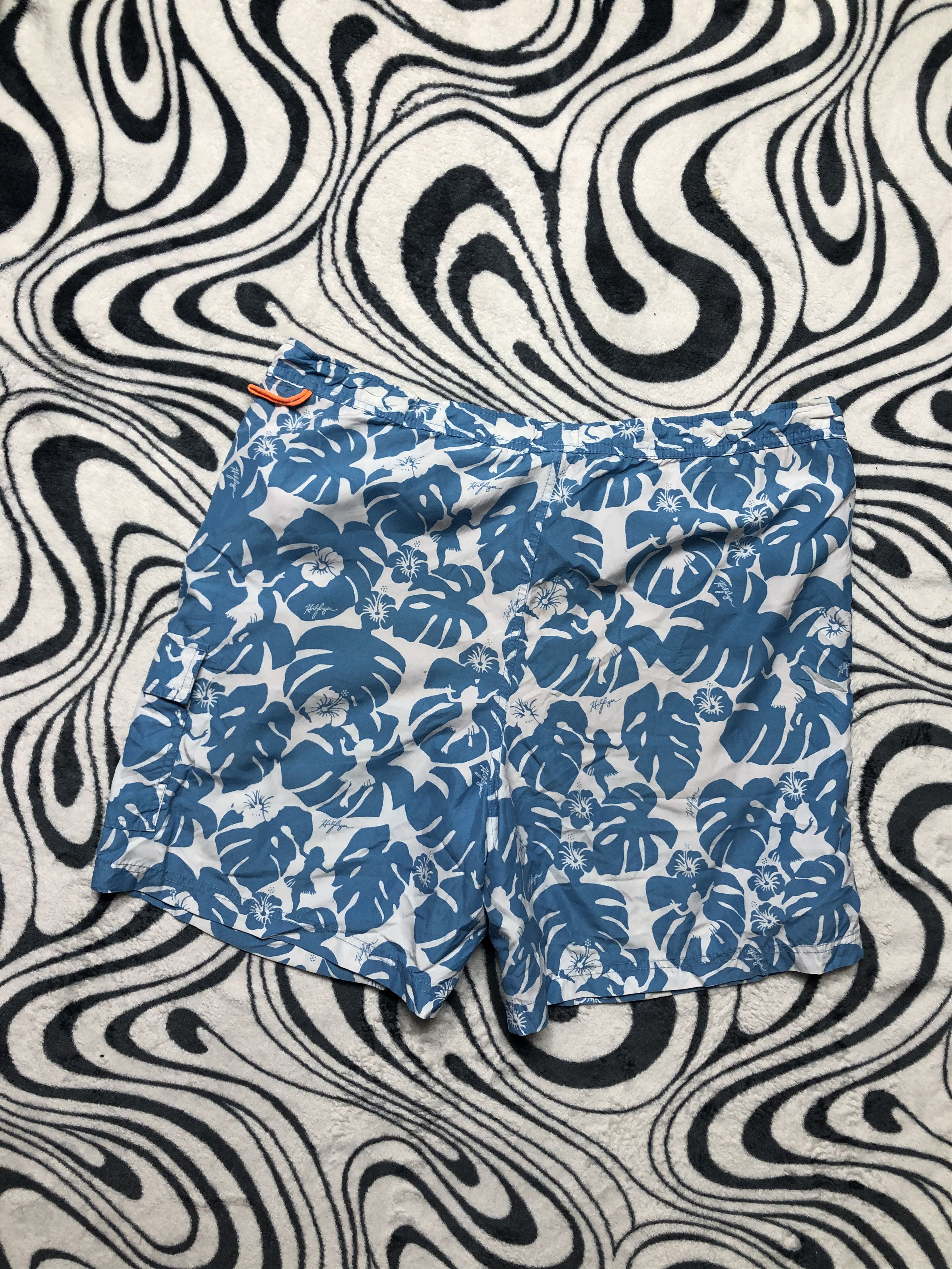 Tommy Hilfiger × Vintage Tommy Hilfiger Vintage Mens Floral Print Nylon Shorts Size US 34 / EU 50 - 6 Thumbnail