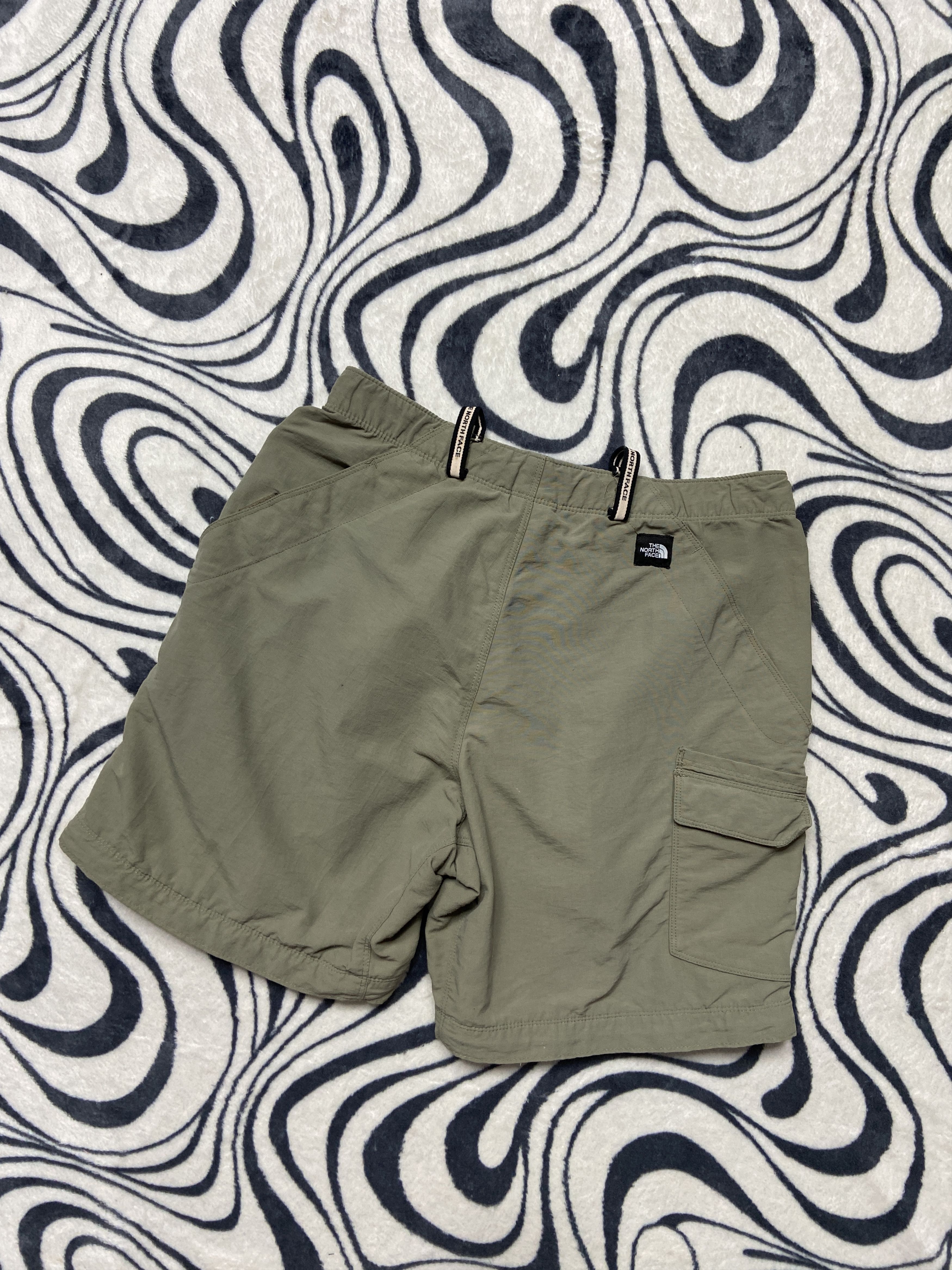 The North Face × Vintage The North Face Vintage WMNS Shorts Size US 30 / EU 46 - 3 Thumbnail