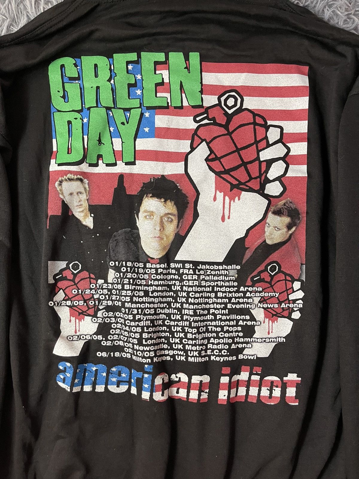 Band Tees × Vintage Green Day 2005 tour American Idiot official vintage t-shirt Size US L / EU 52-54 / 3 - 7 Thumbnail