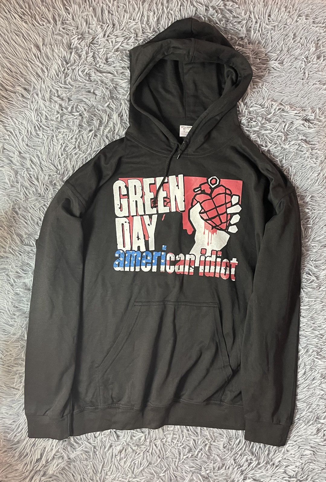 Band Tees × Vintage Green Day 2005 tour American Idiot official vintage t-shirt Size US L / EU 52-54 / 3 - 2 Thumbnail