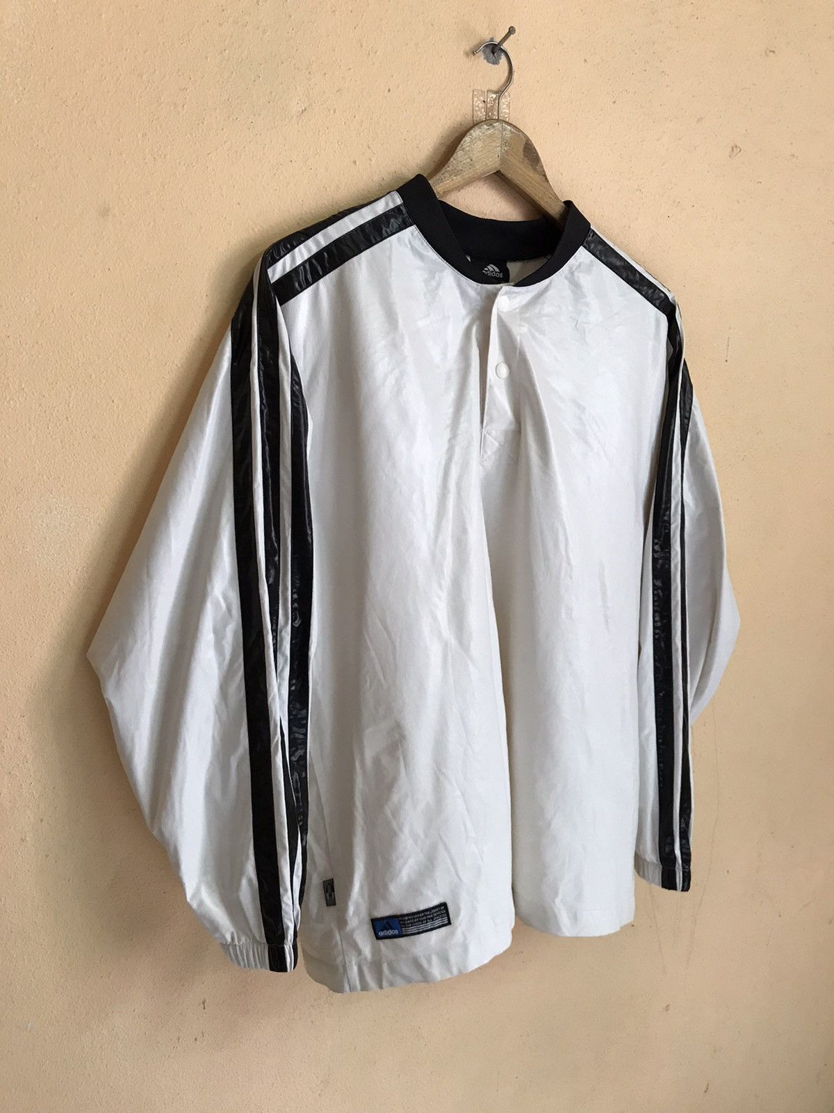 Adidas VINTAGE ADIDAS EQUIDMENT LONG SLEEVE Nylon Size US L / EU 52-54 / 3 - 6 Thumbnail