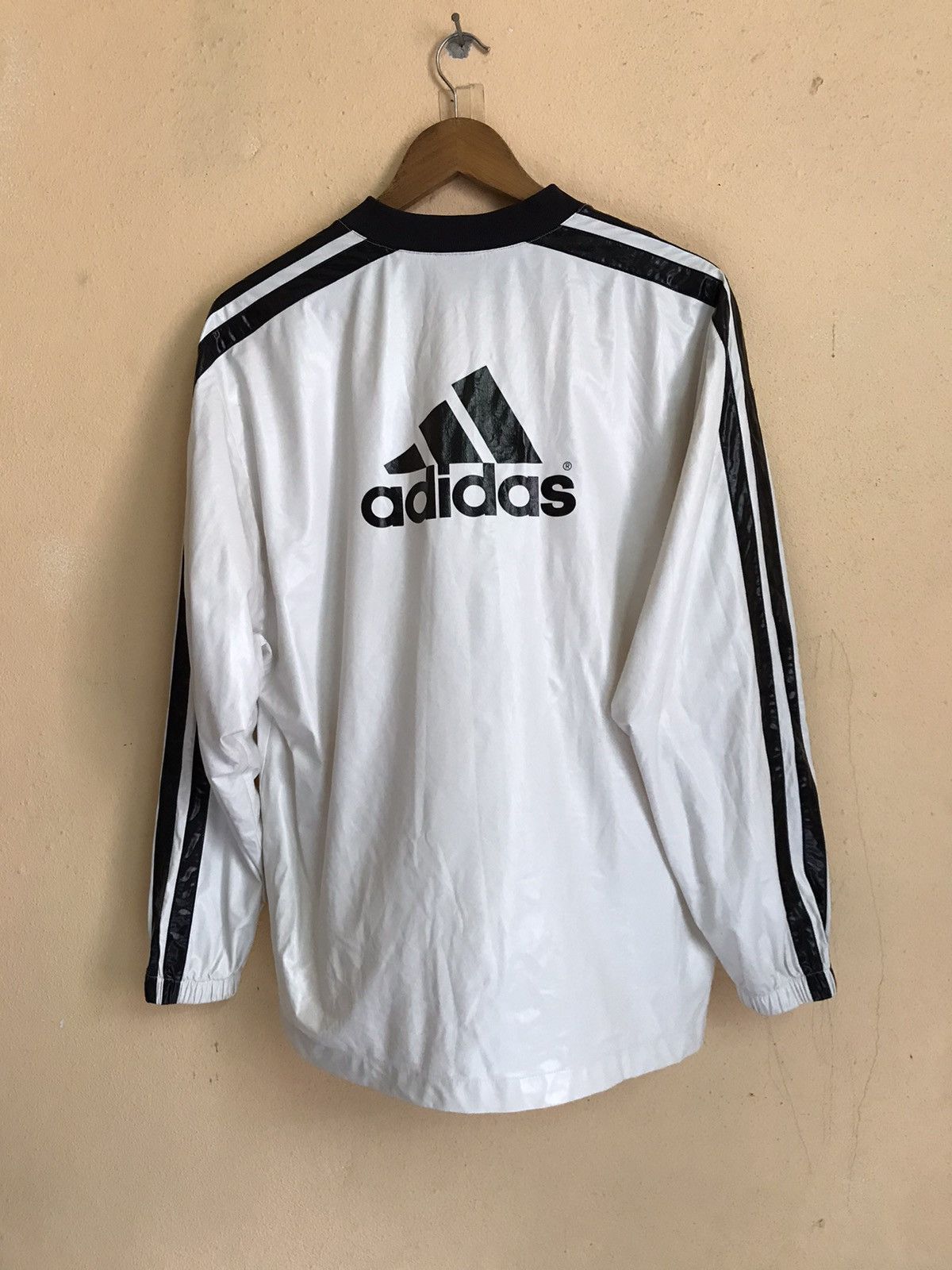 Adidas VINTAGE ADIDAS EQUIDMENT LONG SLEEVE Nylon Size US L / EU 52-54 / 3 - 2 Thumbnail