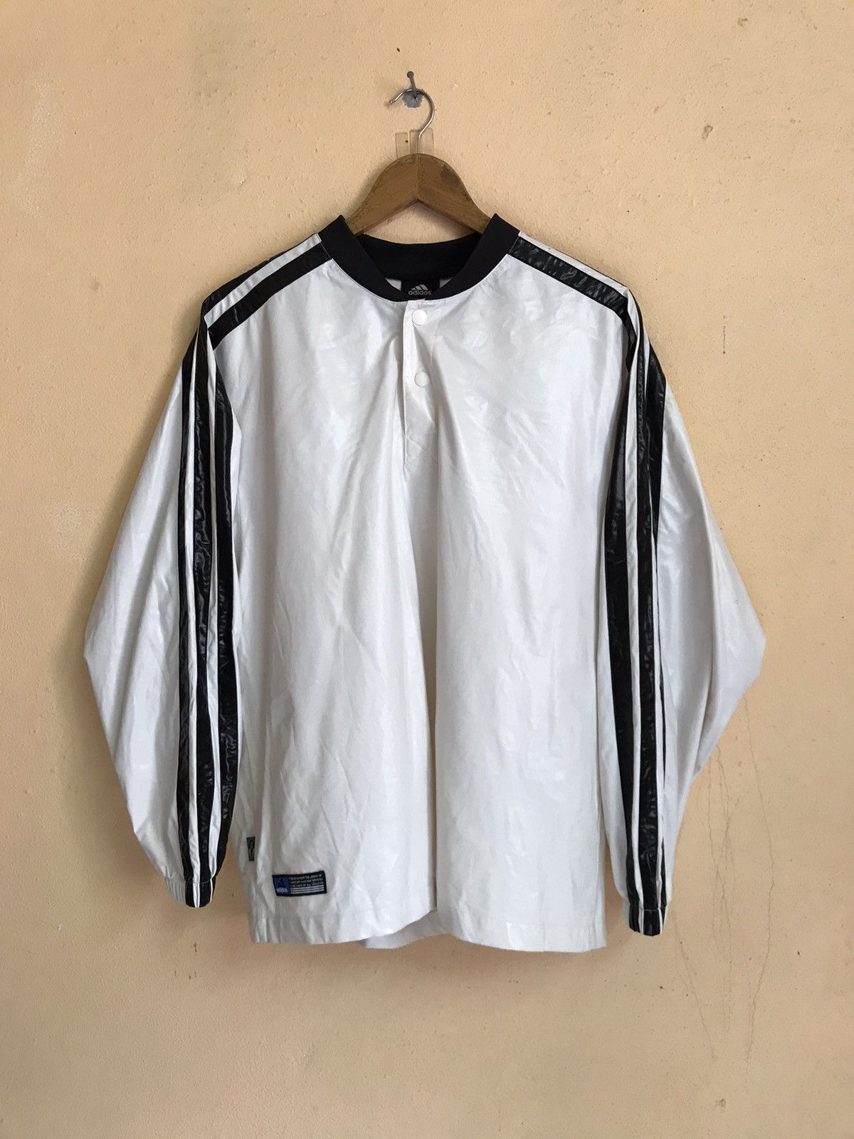 Adidas VINTAGE ADIDAS EQUIDMENT LONG SLEEVE Nylon Size US L / EU 52-54 / 3 - 5 Thumbnail