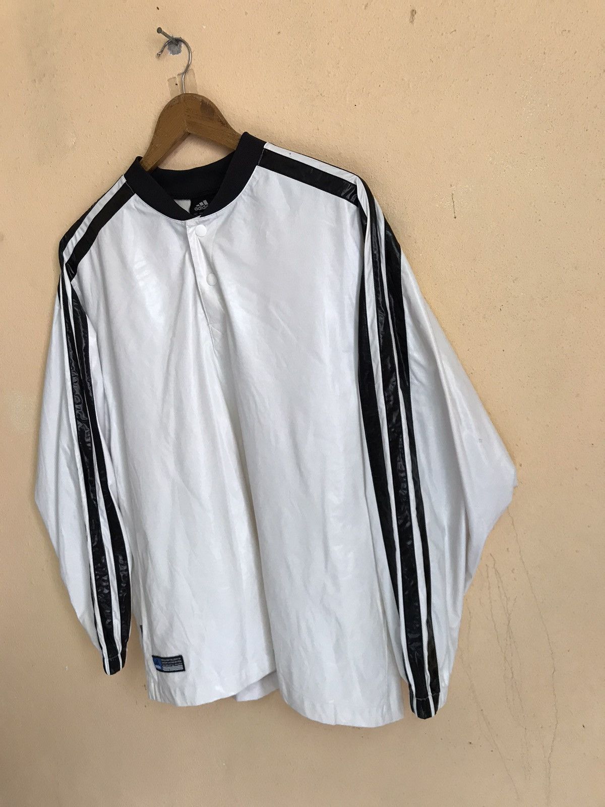 Adidas VINTAGE ADIDAS EQUIDMENT LONG SLEEVE Nylon Size US L / EU 52-54 / 3 - 7 Thumbnail