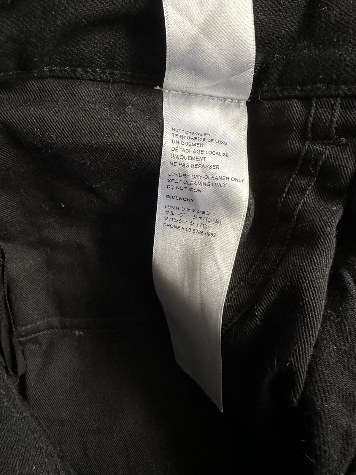 Givenchy Givenchy Black Painted Jeans 34 (Used) Size US 34 / EU 50 - 9 Thumbnail