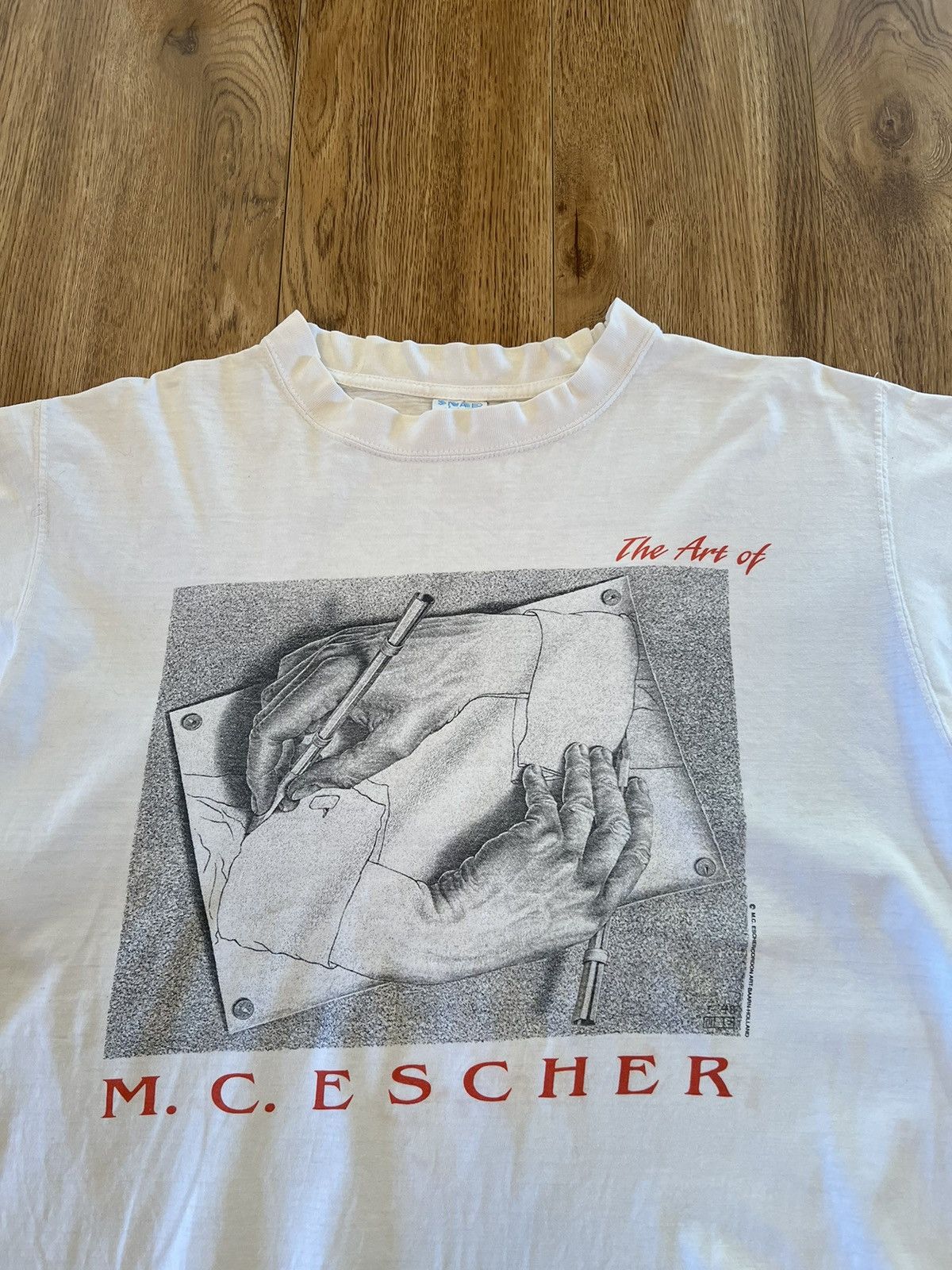 Vintage M.C. Escher Vintage Art Tee Shirt Size US XL / EU 56 / 4 - 1 Thumbnail