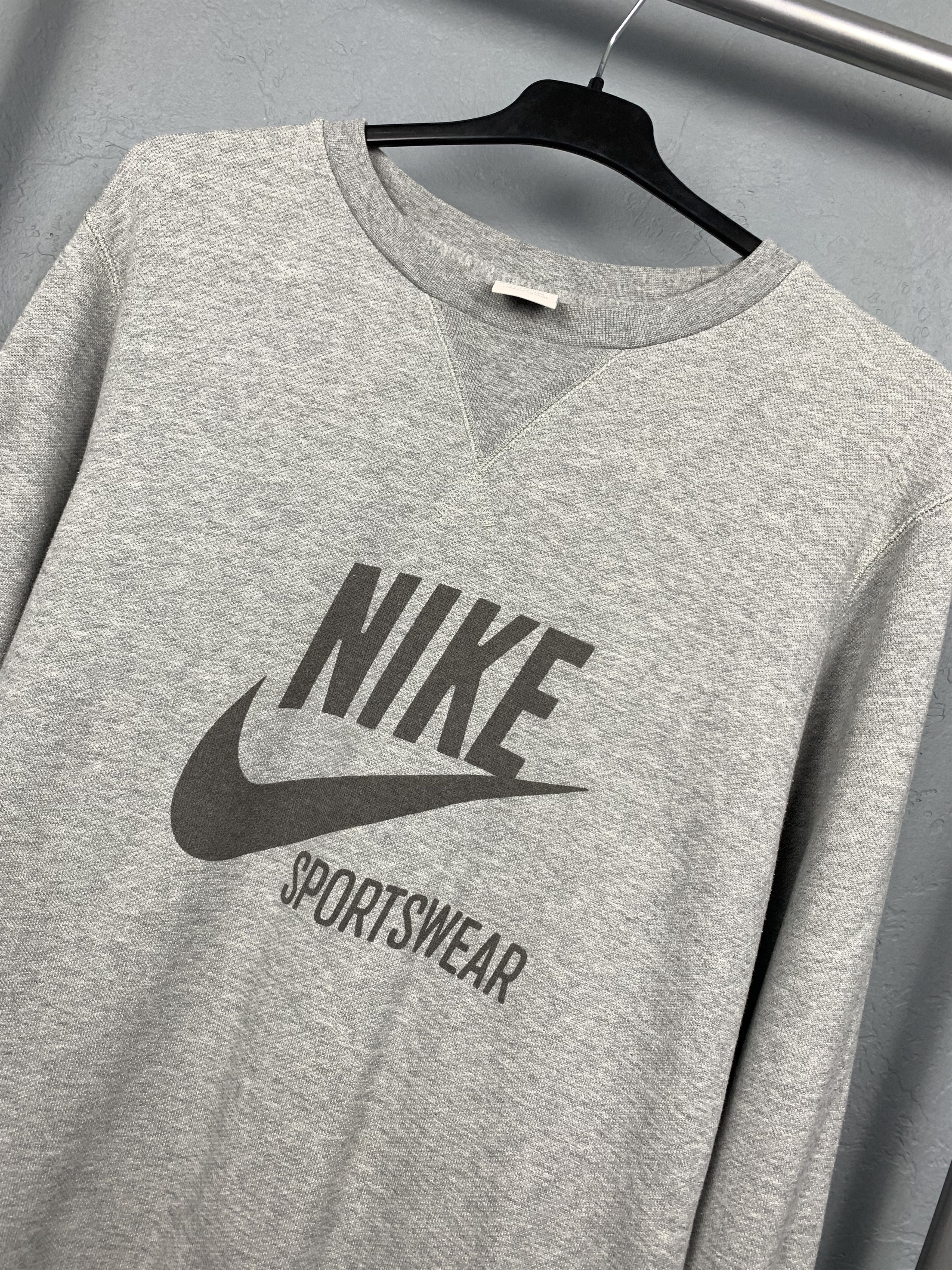 Nike Nike Vintage Mens Sweatshirt Y2K Size US L / EU 52-54 / 3 - 2 Thumbnail