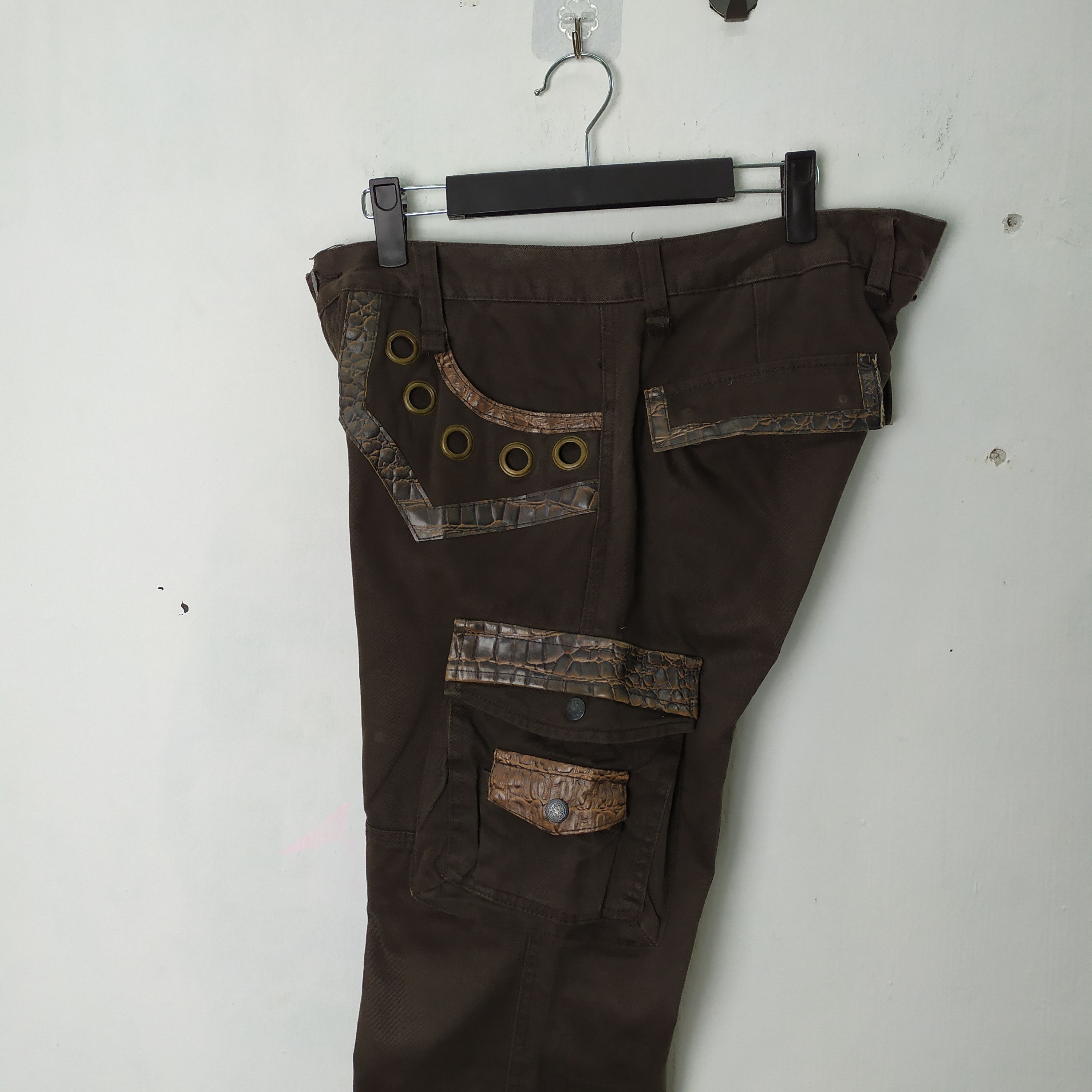 Roots Offerme 💥ROOT THREE FLARE CARGO PANTS Size US 32 / EU 48 - 12 Thumbnail
