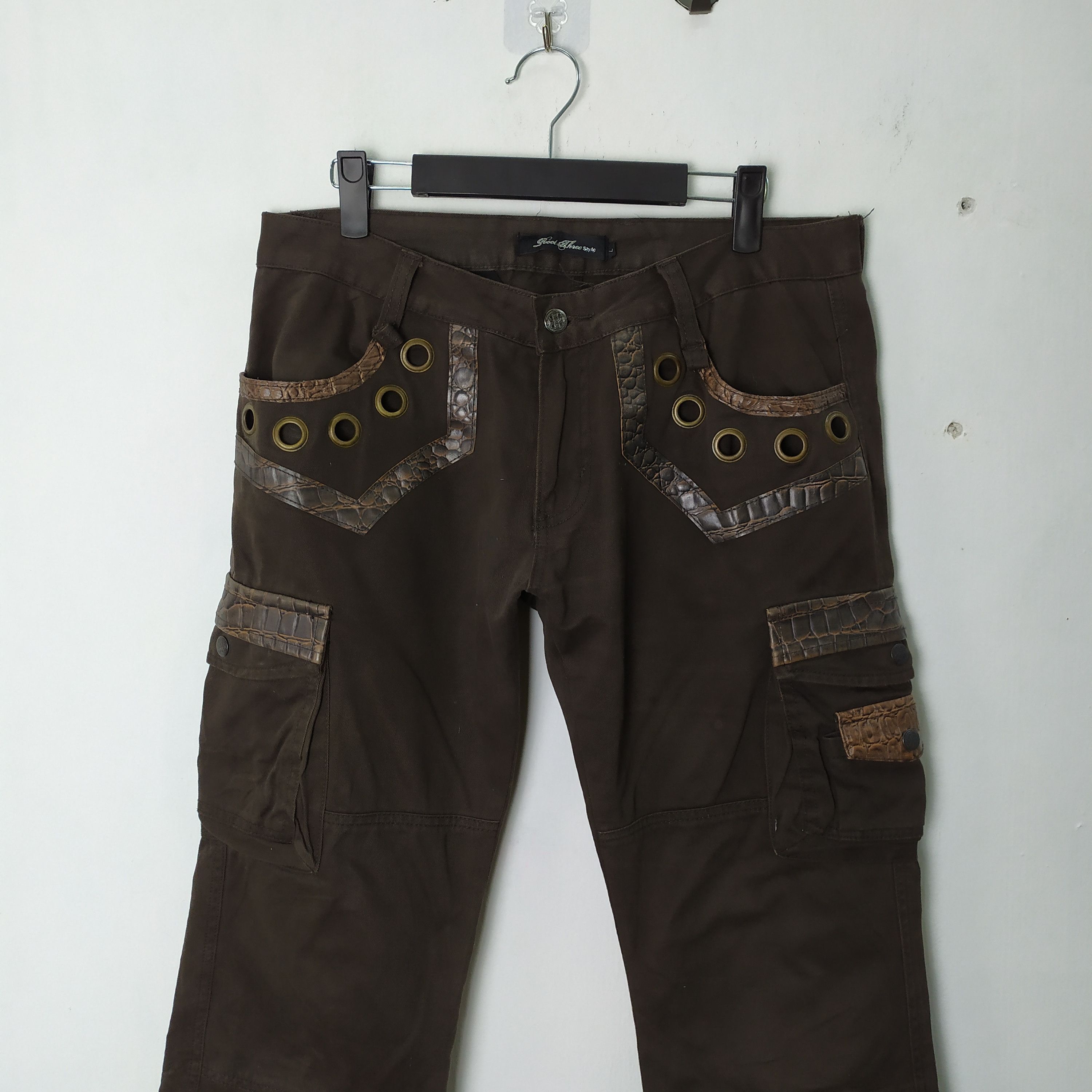 Roots Offerme 💥ROOT THREE FLARE CARGO PANTS Size US 32 / EU 48 - 7 Thumbnail