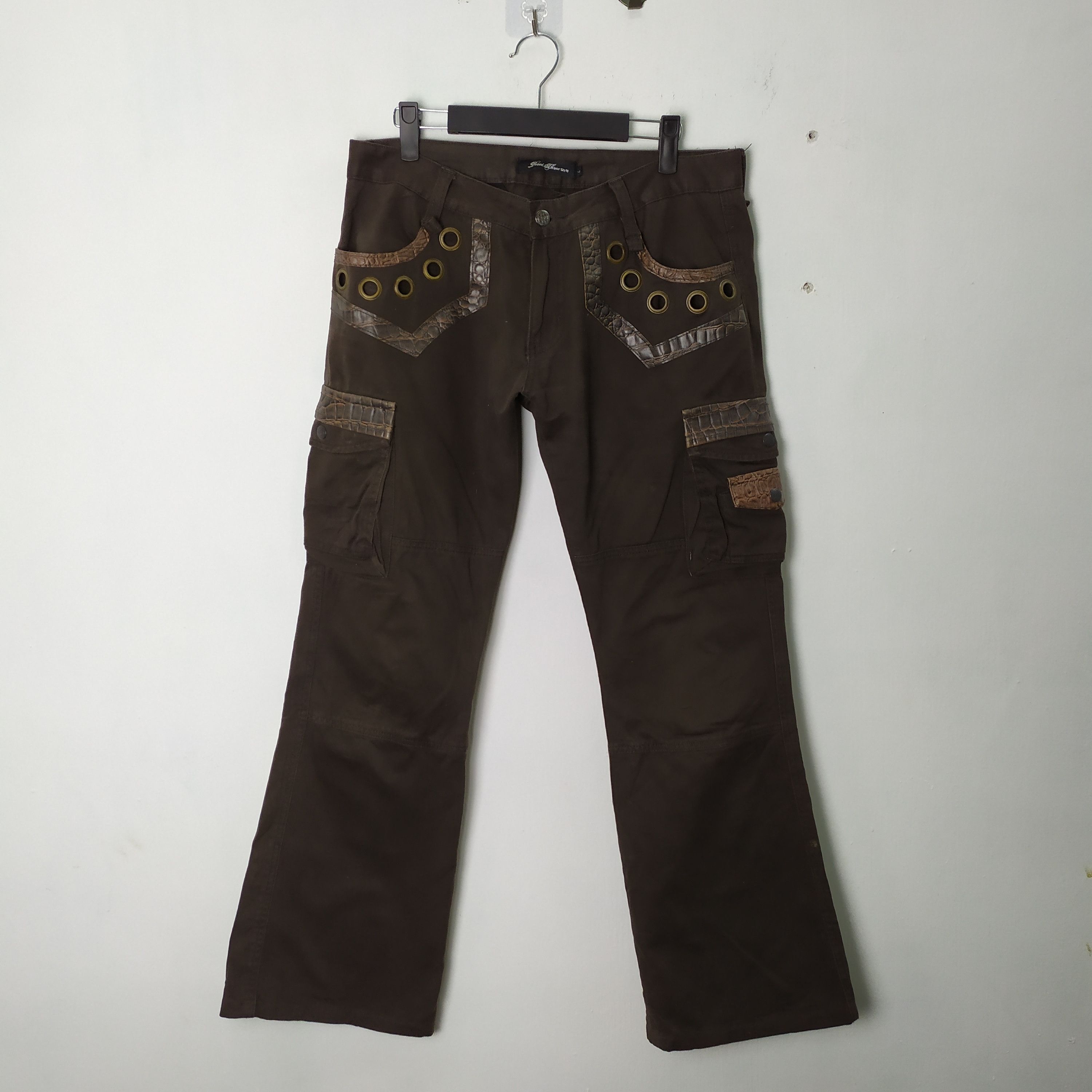 image of Roots x Vintage Stealroot Three Flared Cargo Pants in Dark Brown, Men's (Size 32)