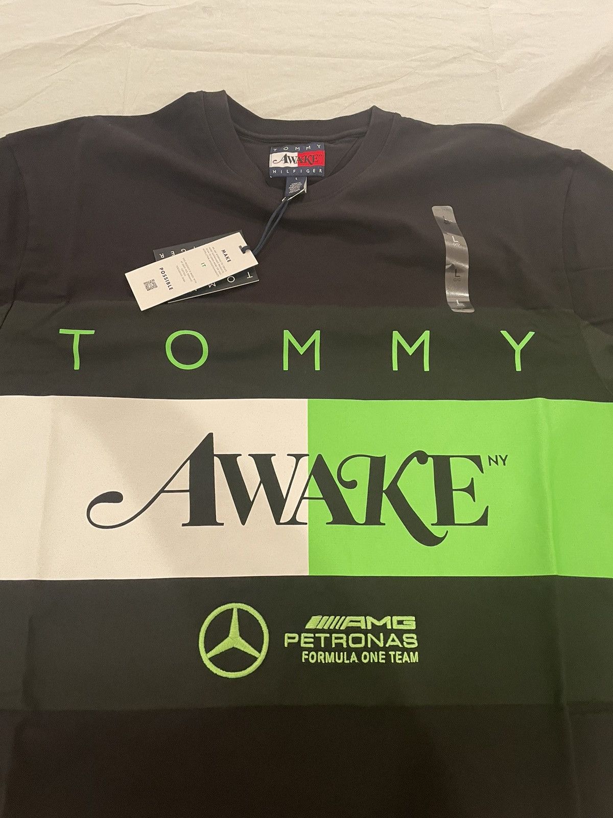Awake NY Tommy X Mercedes’ Awake NY flag tee black. Size US L / EU 52-54 / 3 - 3 Thumbnail
