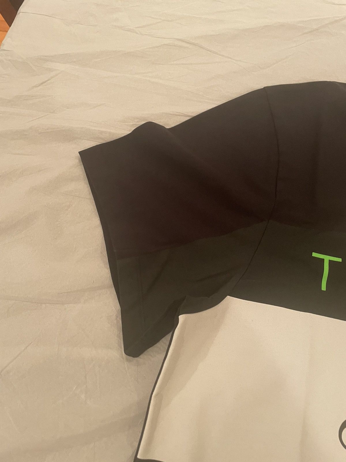Awake NY Tommy X Mercedes’ Awake NY flag tee black. Size US L / EU 52-54 / 3 - 6 Thumbnail
