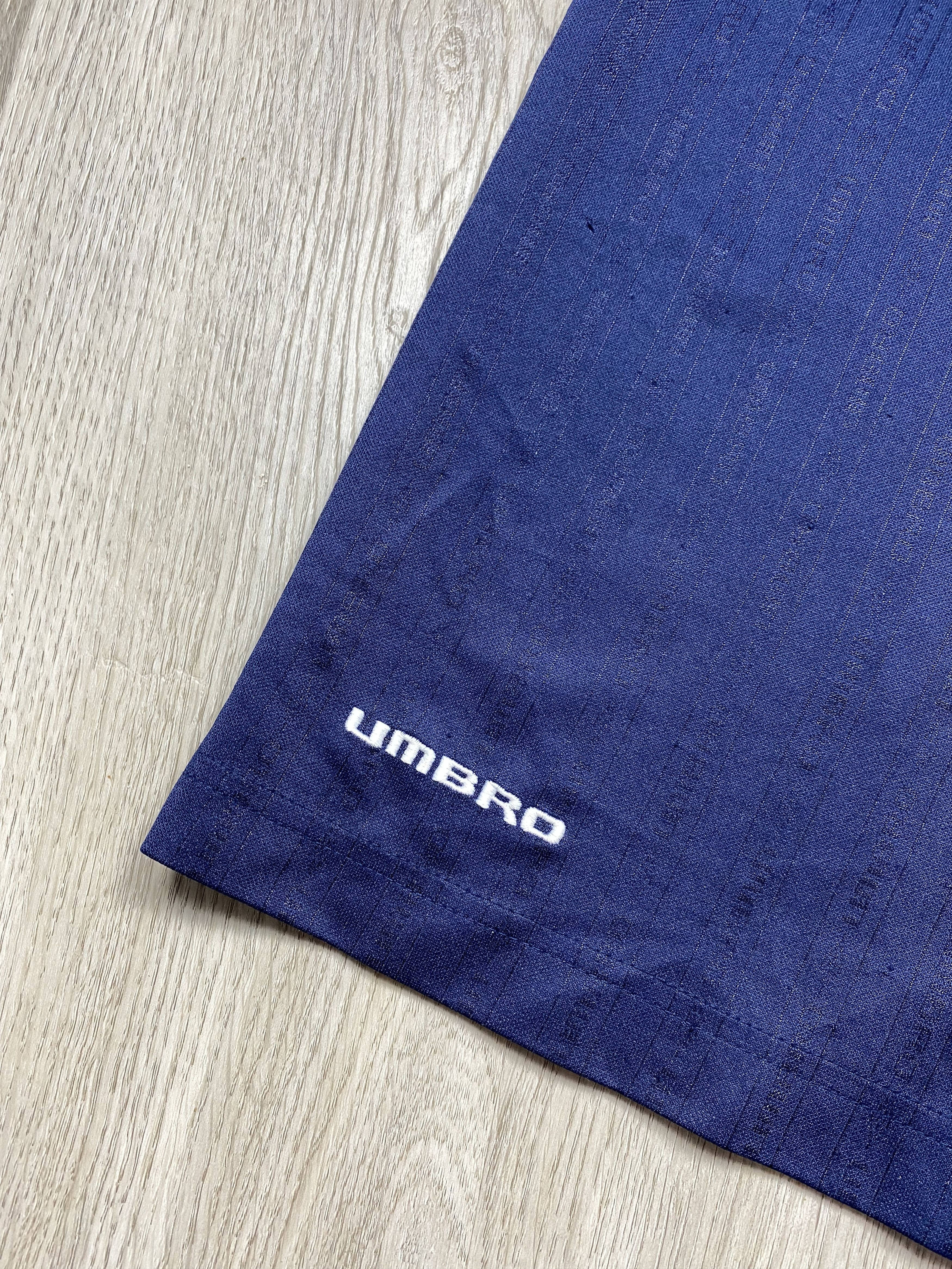 Umbro × Vintage Umbro Vintage Mens Shorts Y2K Size US 30 / EU 46 - 3 Thumbnail