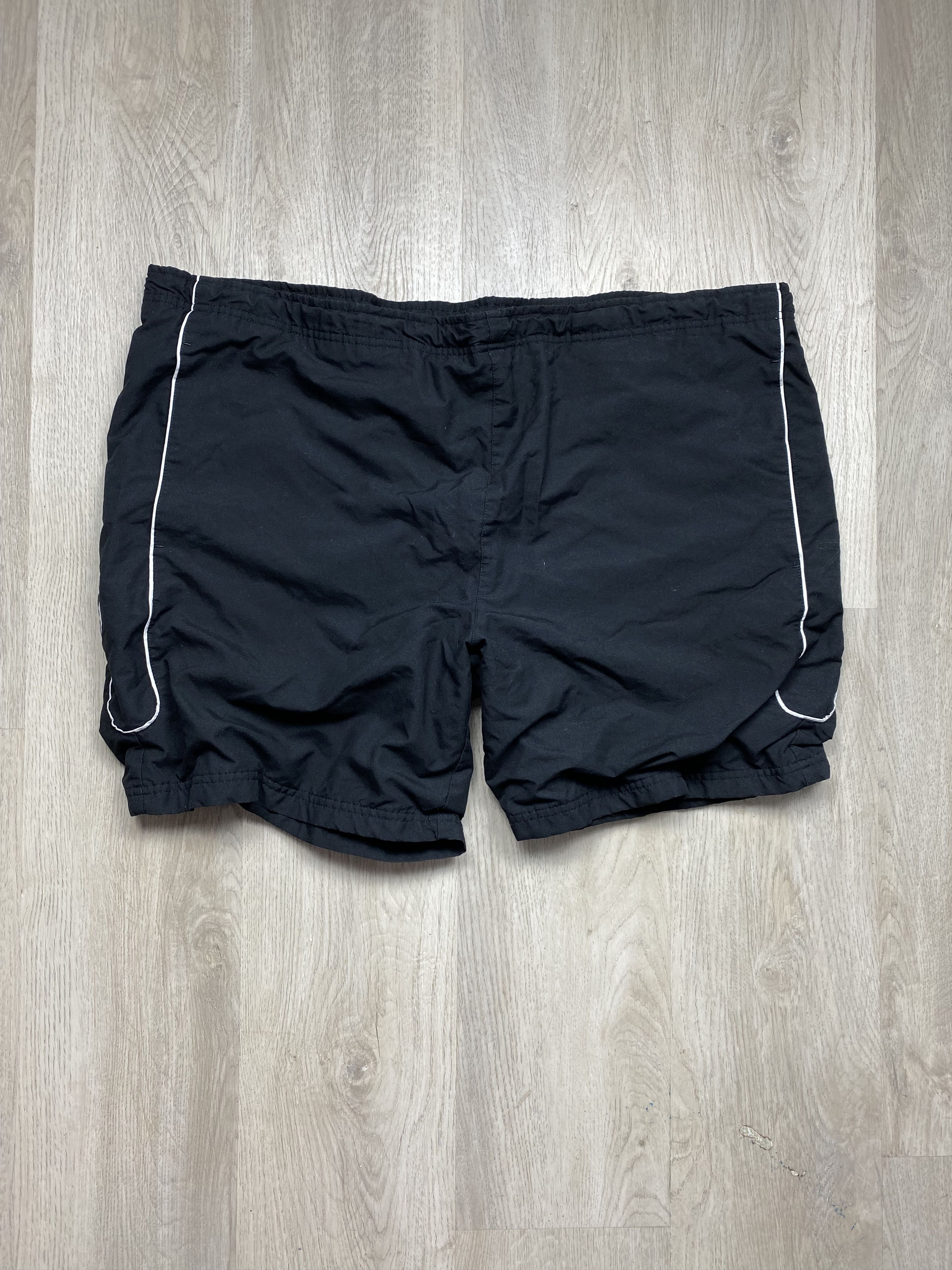 Nike × Vintage Nike Vintage Nylon Shorts Y2K without logo Size US 38 / EU 54 - 1 Thumbnail
