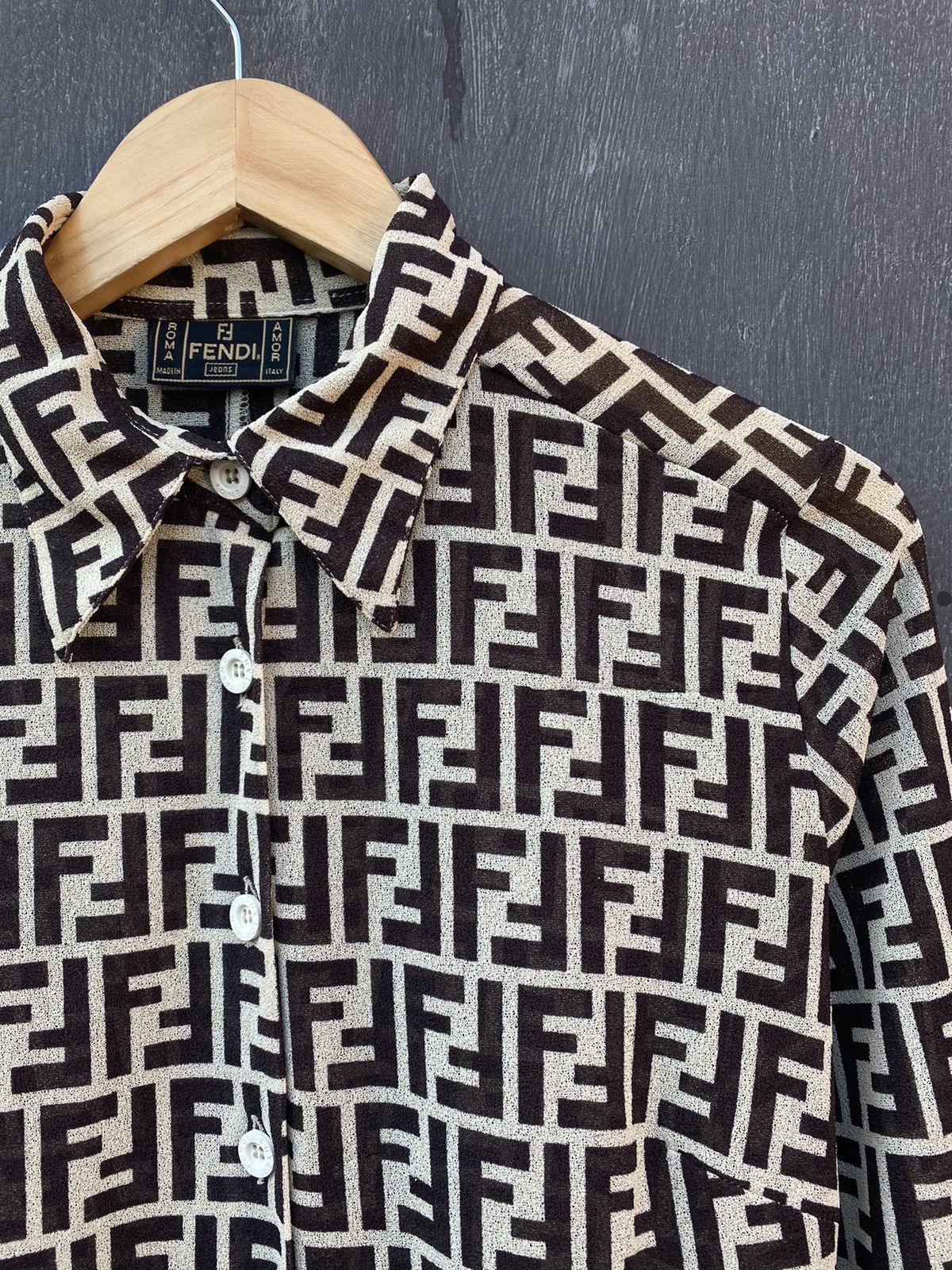 Fendi × Vintage Fendi Roma Set shirt tank top size 46 made in Italy Size US S / EU 44-46 / 1 - 3 Thumbnail