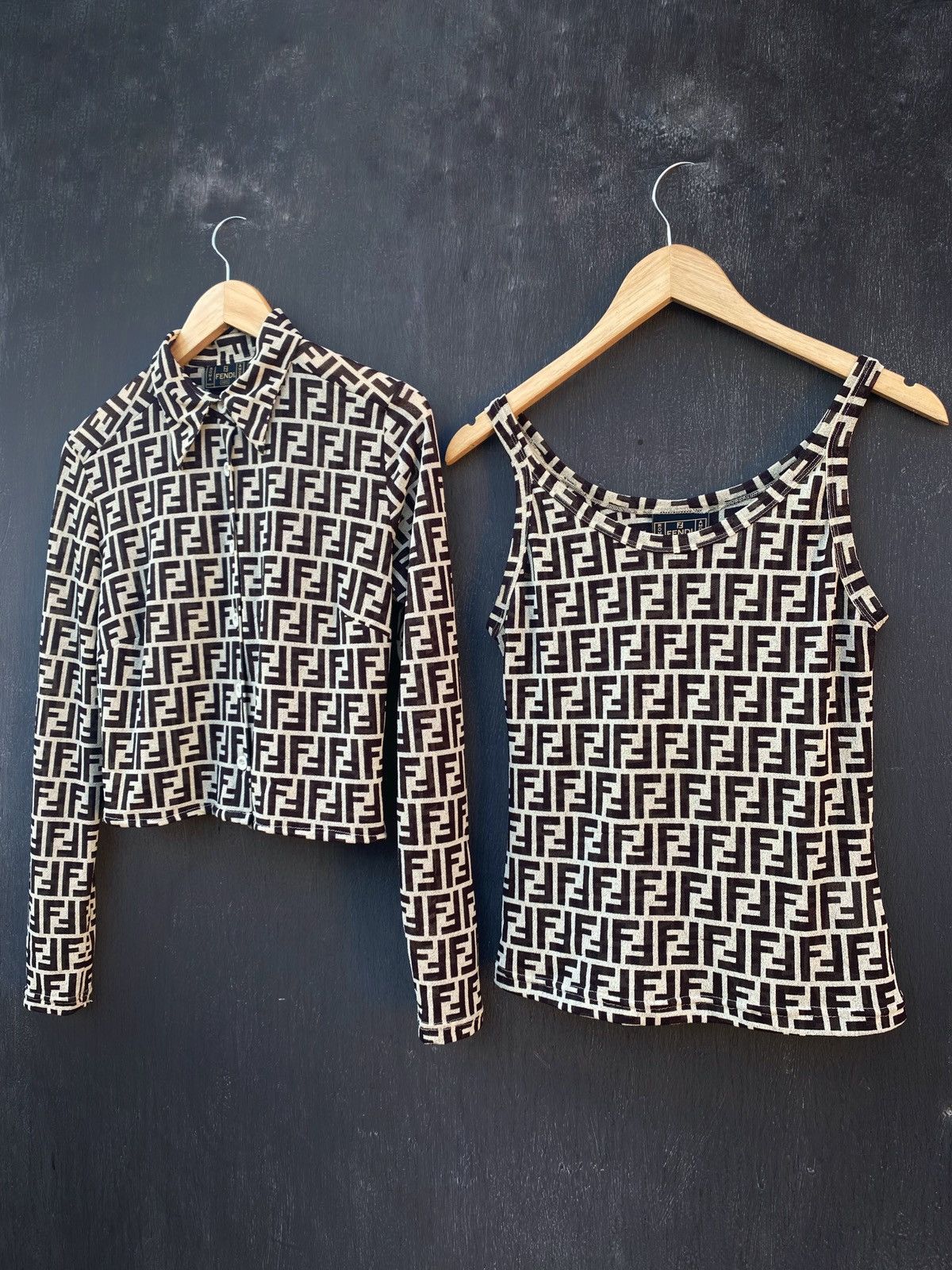 Fendi × Vintage Fendi Roma Set shirt tank top size 46 made in Italy Size US S / EU 44-46 / 1 - 1 Thumbnail