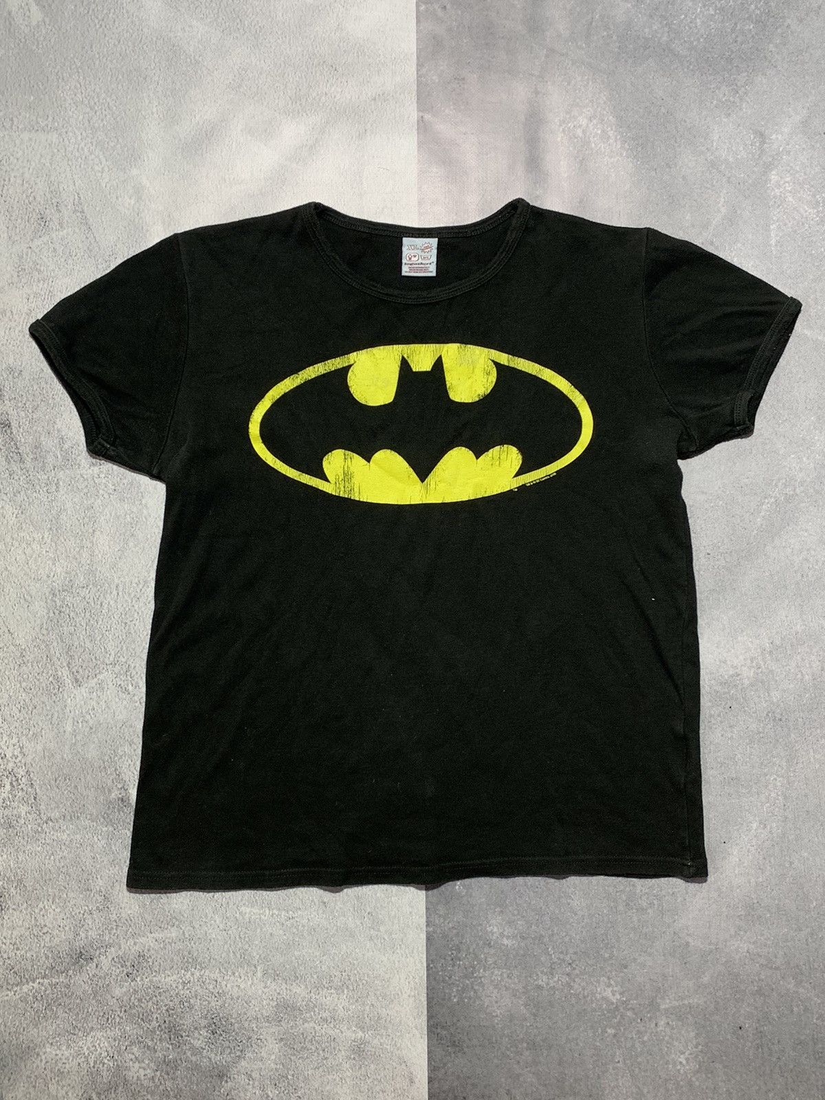 DC Comics × Vintage Vintage Y2K Batman DC t-shirt big logo streetwear size M Size US XL / EU 56 / 4 - 1 Thumbnail