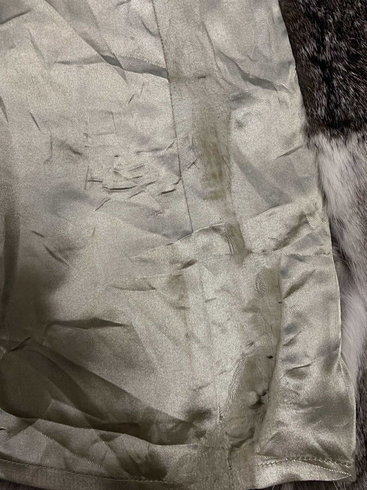 Japanese Brand Vintage Japanese Brand LNY Rabbit Fur Coat Size S / US 4 / IT 40 - 13 Thumbnail
