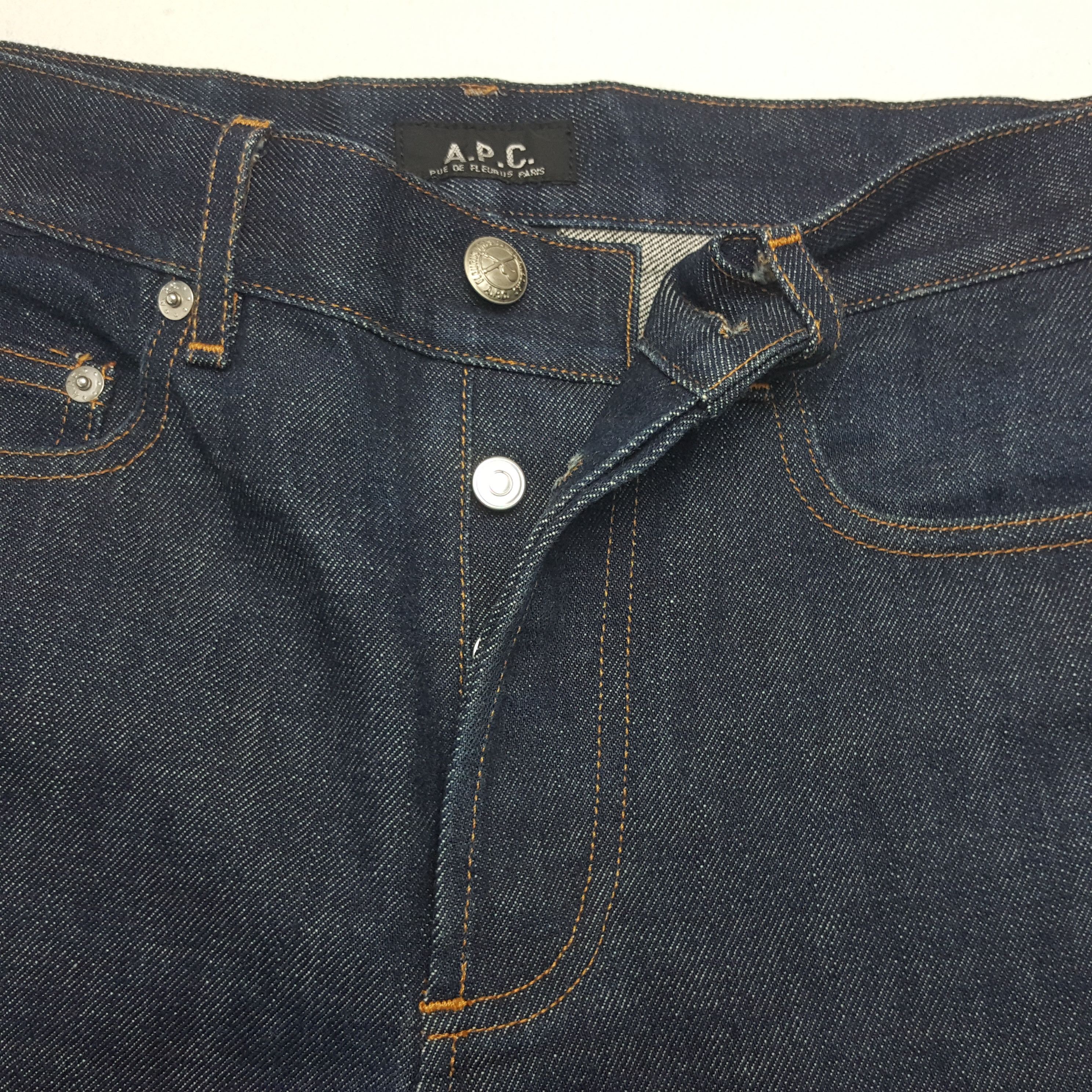 A.P.C. × Japanese Brand × Vintage Vintage A.P.C. Japanese Brand Custom Style Denim Jeans Pants Size US 32 / EU 48 - 13 Thumbnail