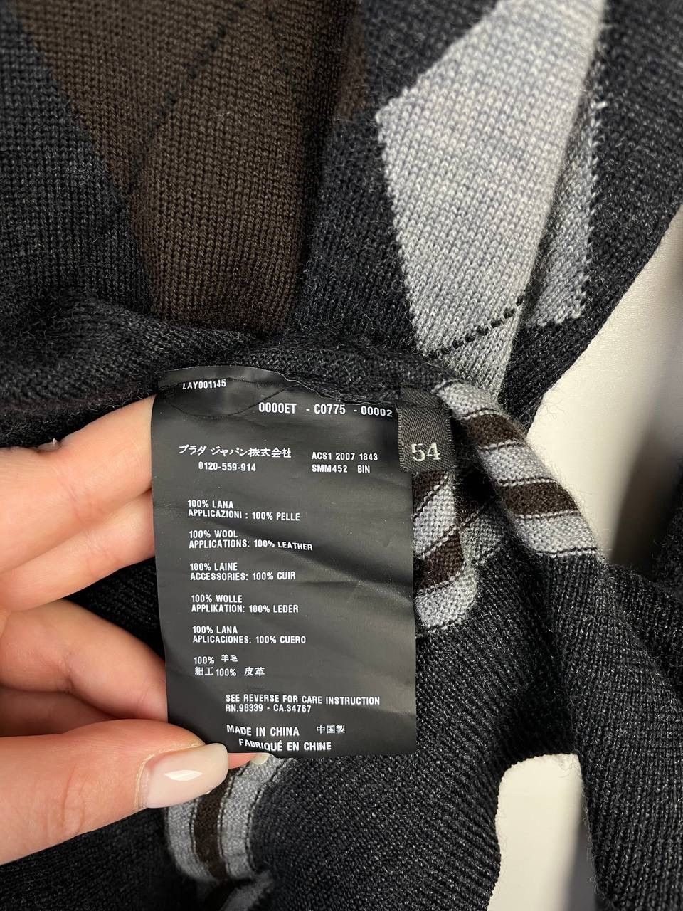Prada Prada luxury sweater size 54 XL Size US XL / EU 56 / 4 - 3 Thumbnail