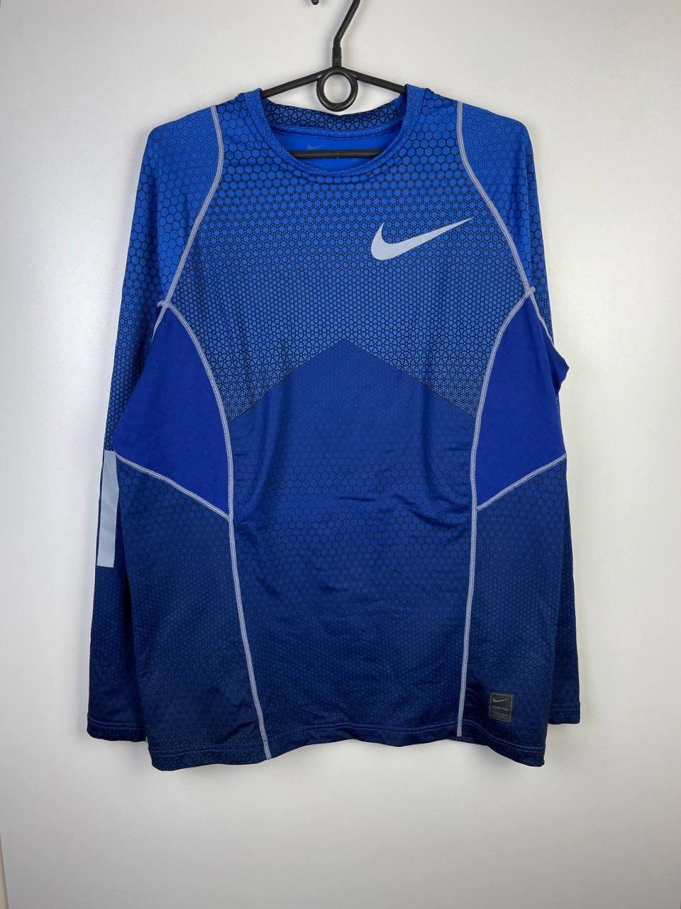 Vintage Nike Pro Hyperwarm vintage long sleeve shirt size L Size US L / EU 52-54 / 3 - 1 Thumbnail