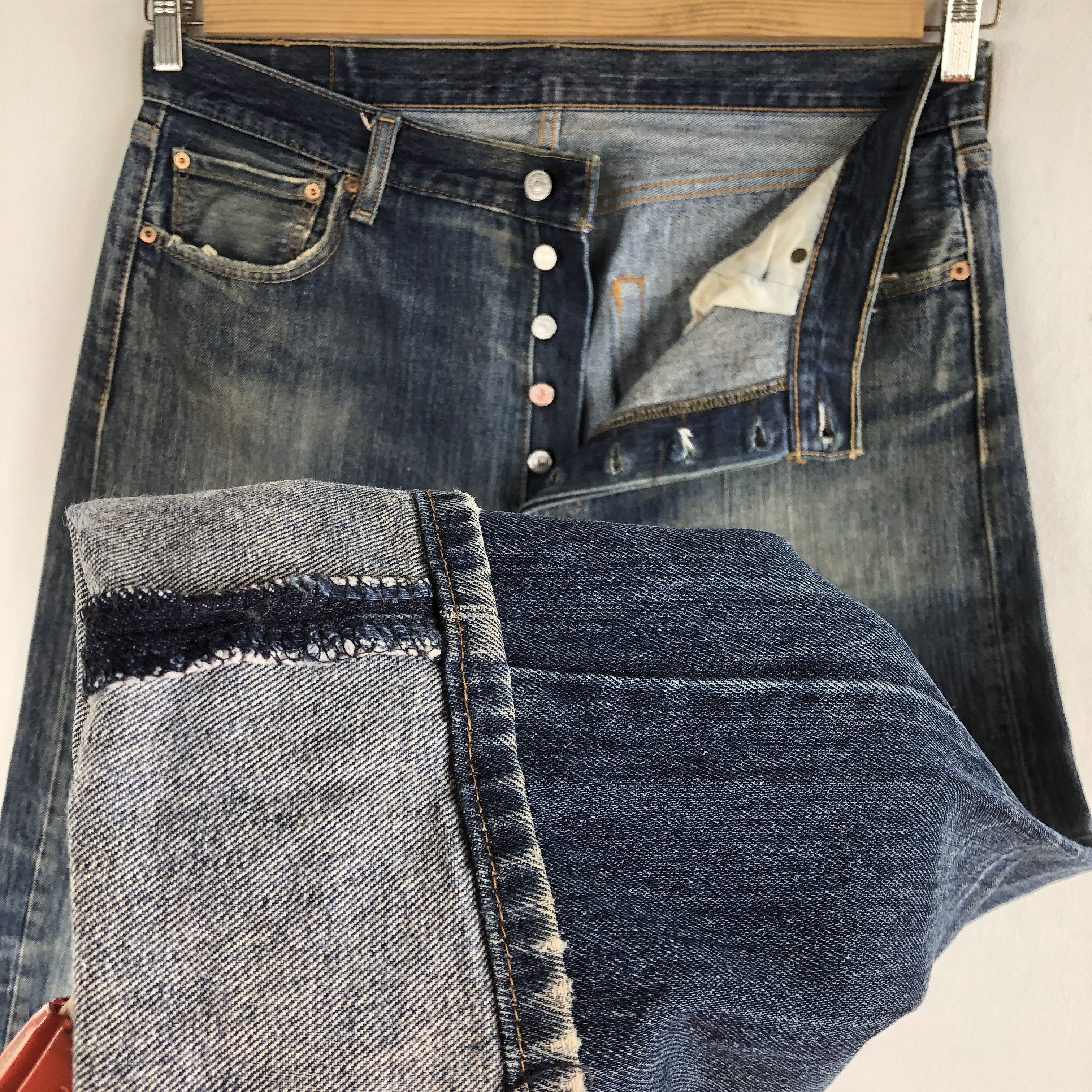 Levi's Vintage Levis 501 Stonewash Jeans Levi's Distressed Denim Size US 36 / EU 52 - 10 Thumbnail