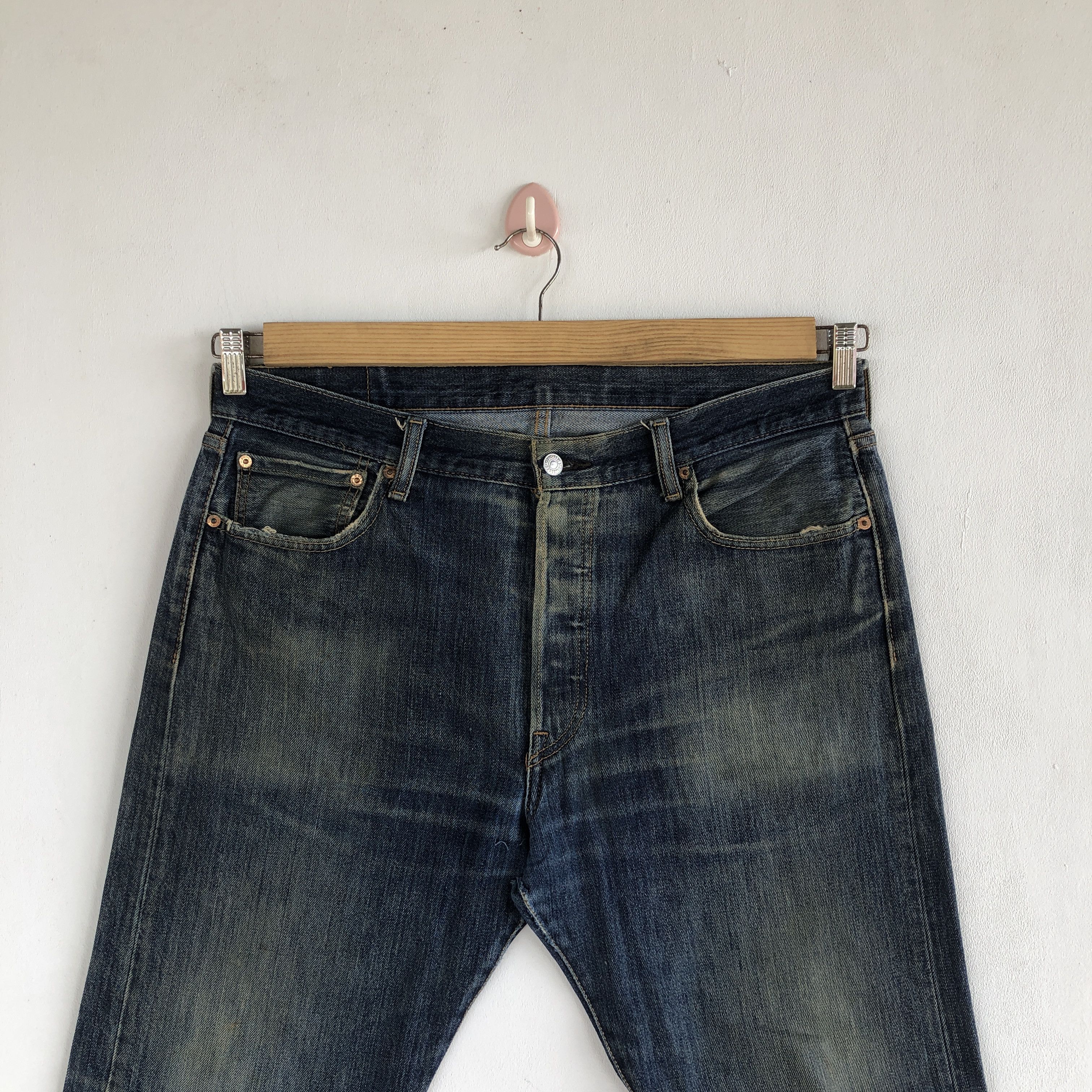 Levi's Vintage Levis 501 Stonewash Jeans Levi's Distressed Denim Size US 36 / EU 52 - 3 Thumbnail