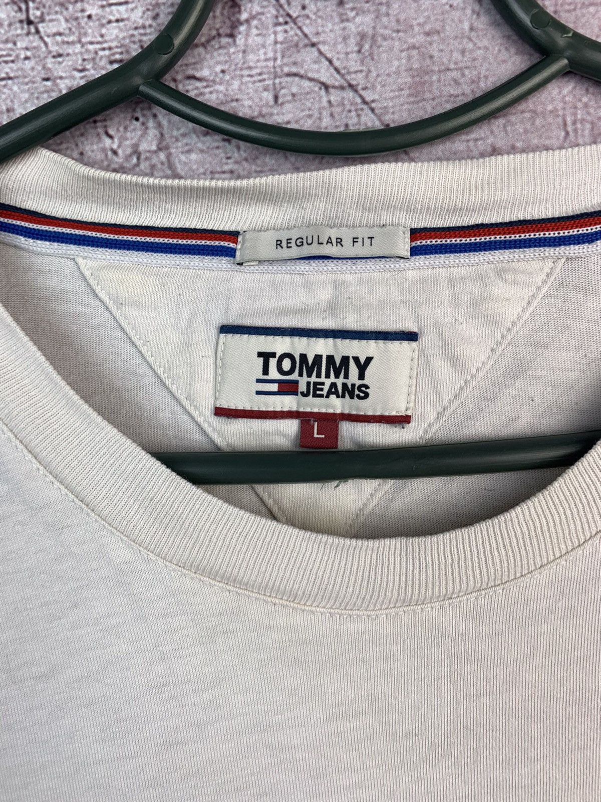Tommy Hilfiger × Tommy Jeans Tommy Jeans Vintage T Shirt Size US L / EU 52-54 / 3 - 9 Thumbnail