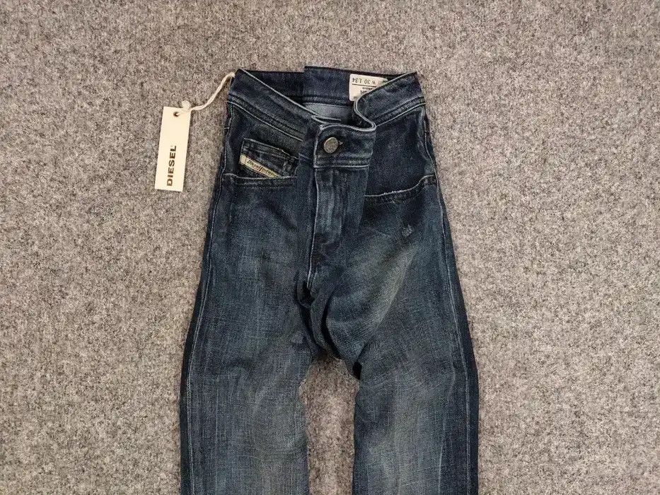 Diesel Vintage Y2K New Diesel News Distressed Denim Jeans Size US 30 / EU 46 - 3 Thumbnail