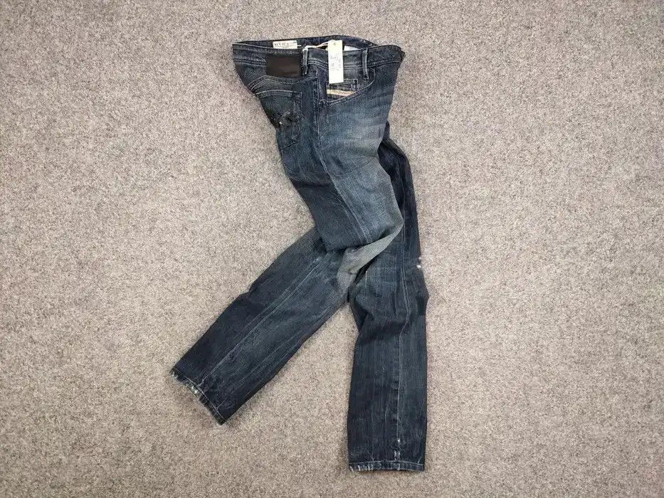 Diesel Vintage Y2K New Diesel News Distressed Denim Jeans Size US 30 / EU 46 - 7 Thumbnail
