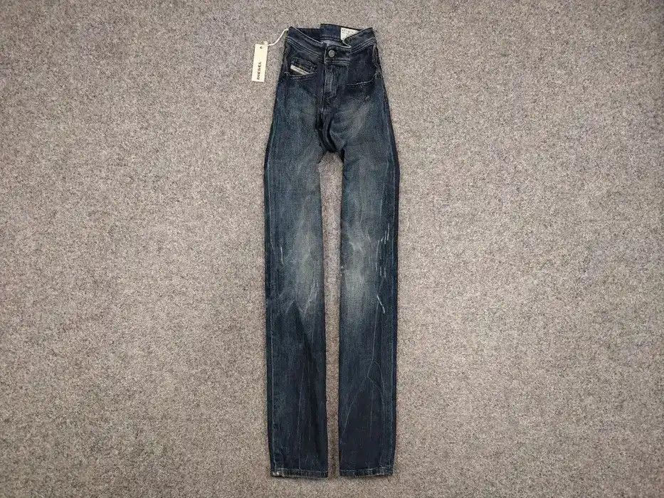 Diesel Vintage Y2K New Diesel News Distressed Denim Jeans Size US 30 / EU 46 - 1 Thumbnail
