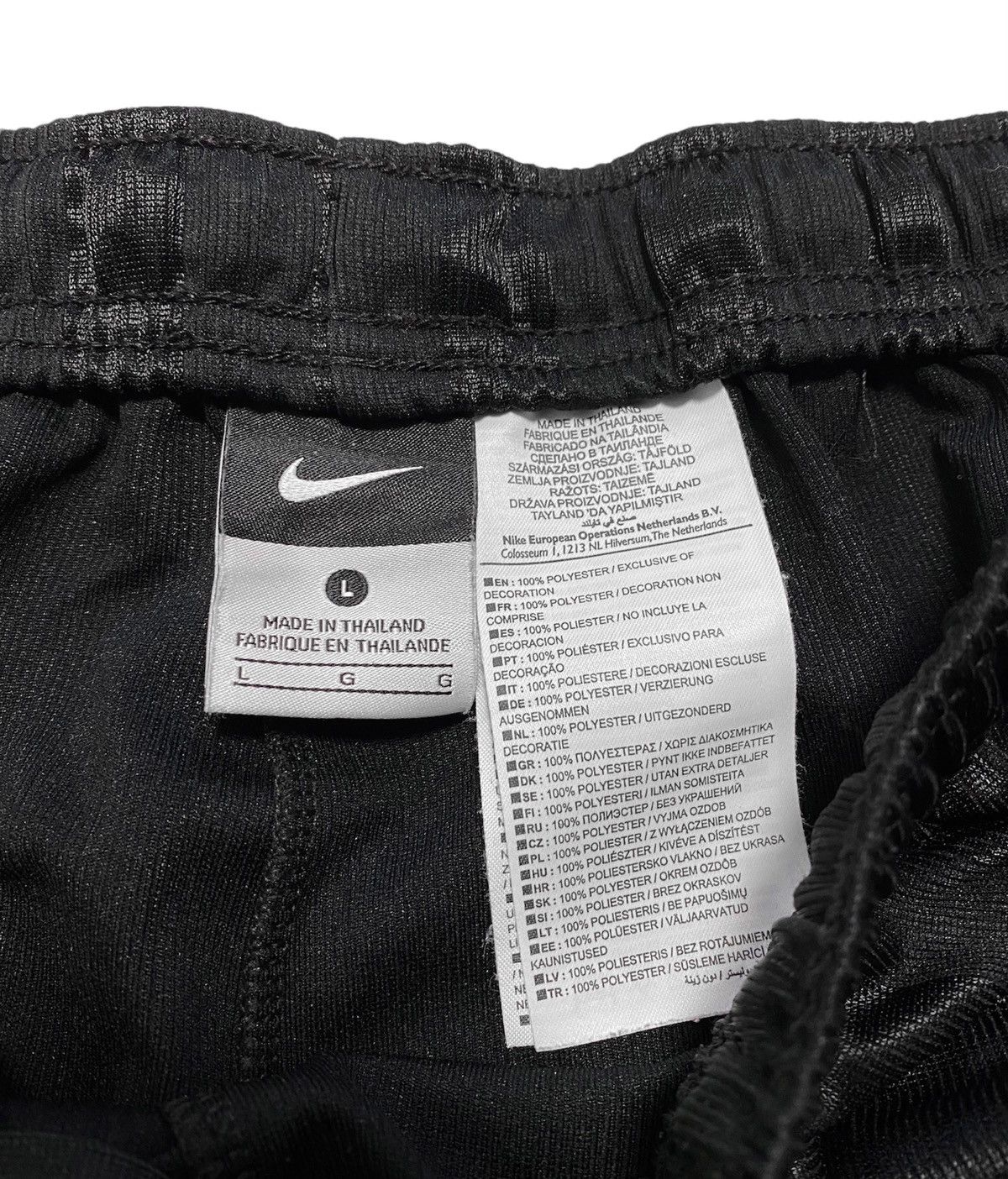 Vintage Vintage Nike Shorts 90s Size US 34 / EU 50 - 4 Thumbnail