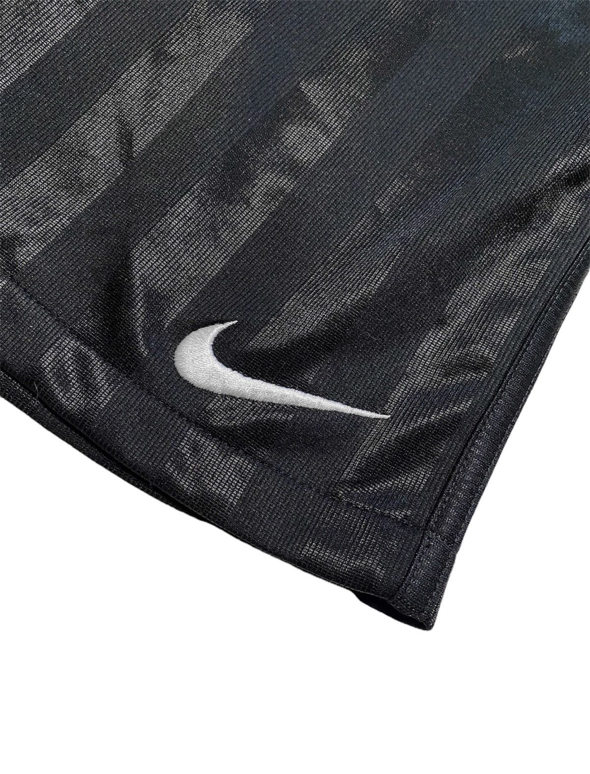 Vintage Vintage Nike Shorts 90s Size US 34 / EU 50 - 3 Thumbnail