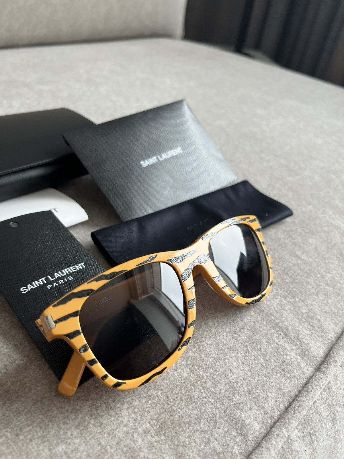 Hedi Slimane × Saint Laurent Paris × Yves Saint Laurent Runway Brand New Saint Laurent Sunglass Limited Edition Size ONE SIZE - 2 Thumbnail