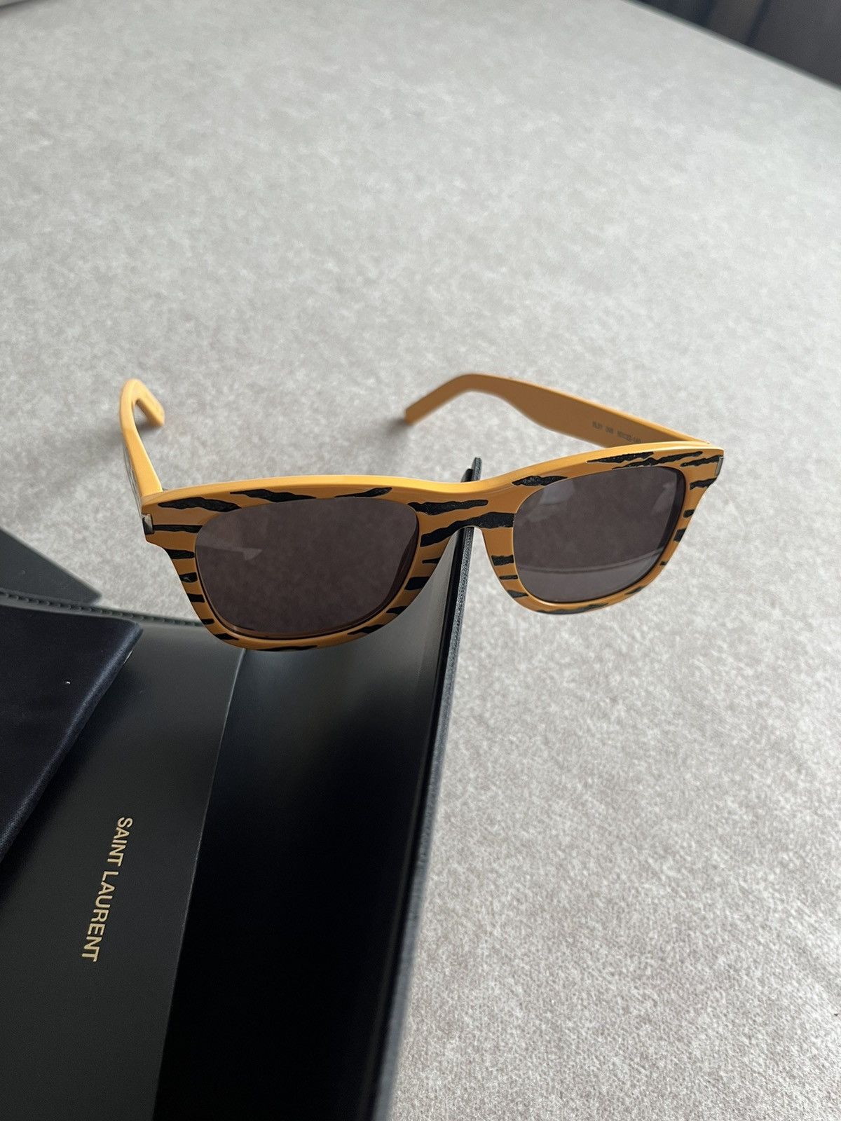 Hedi Slimane × Saint Laurent Paris × Yves Saint Laurent Runway Brand New Saint Laurent Sunglass Limited Edition Size ONE SIZE - 15 Thumbnail