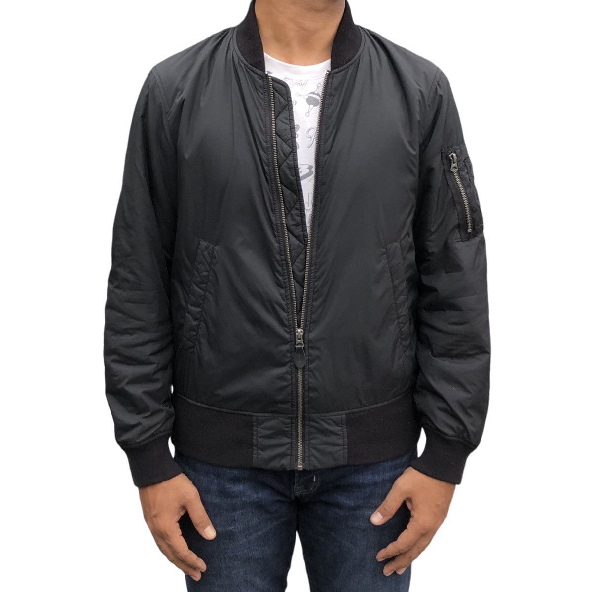 Japanese Brand Uniqlo Black Bomber Jacket Size US M / EU 48-50 / 2 - 1 Thumbnail