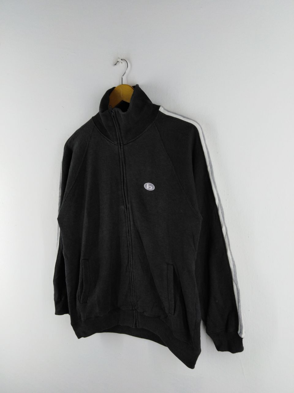 Vintage BITCH SKATEBOARD LIGHT JACKET HOODED Size US M / EU 48-50 / 2 - 5 Thumbnail