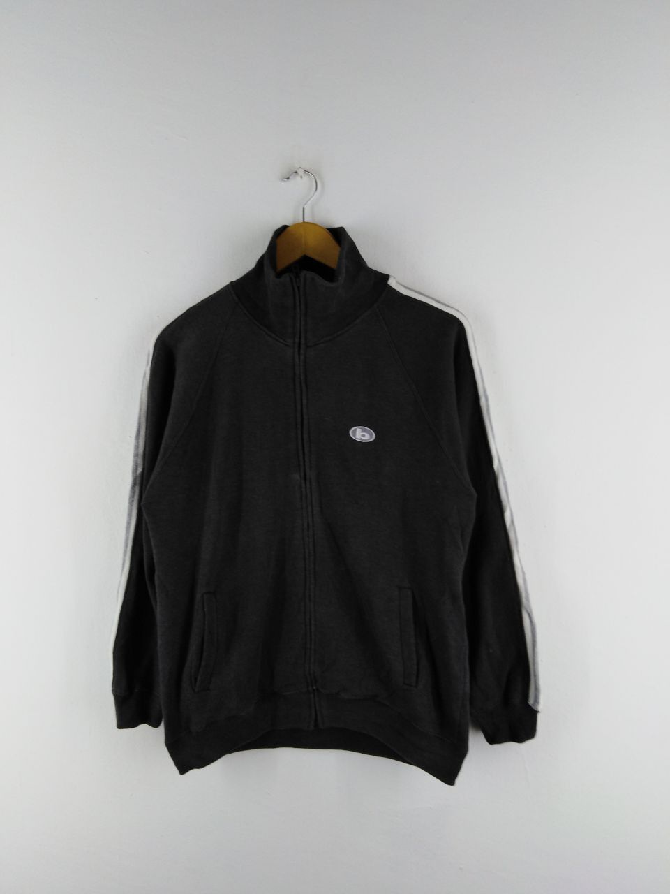 Vintage BITCH SKATEBOARD LIGHT JACKET HOODED Size US M / EU 48-50 / 2 - 1 Thumbnail