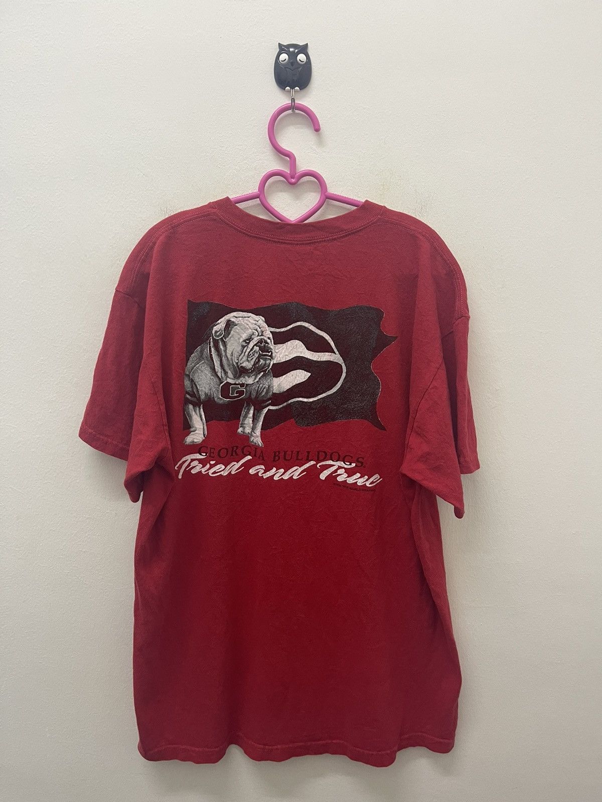 Image of American College x Collegiate 2000S Vintage Georgia Bulldogs Fried And True in Red (Size Large)