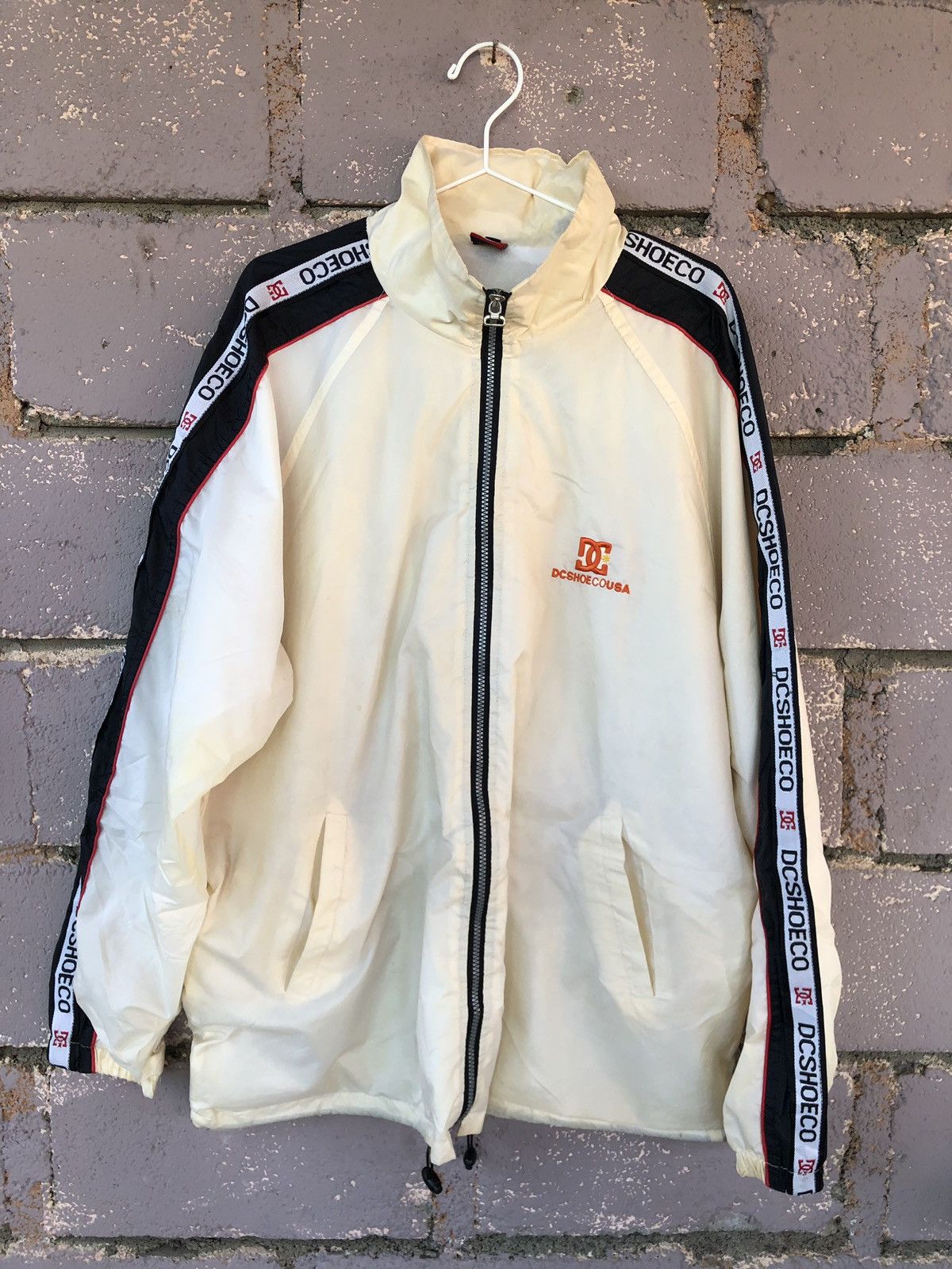 Vintage Rare 90s Vintage DCSHOE Co Usa Streetwear Size US XL / EU 56 / 4 - 2 Thumbnail