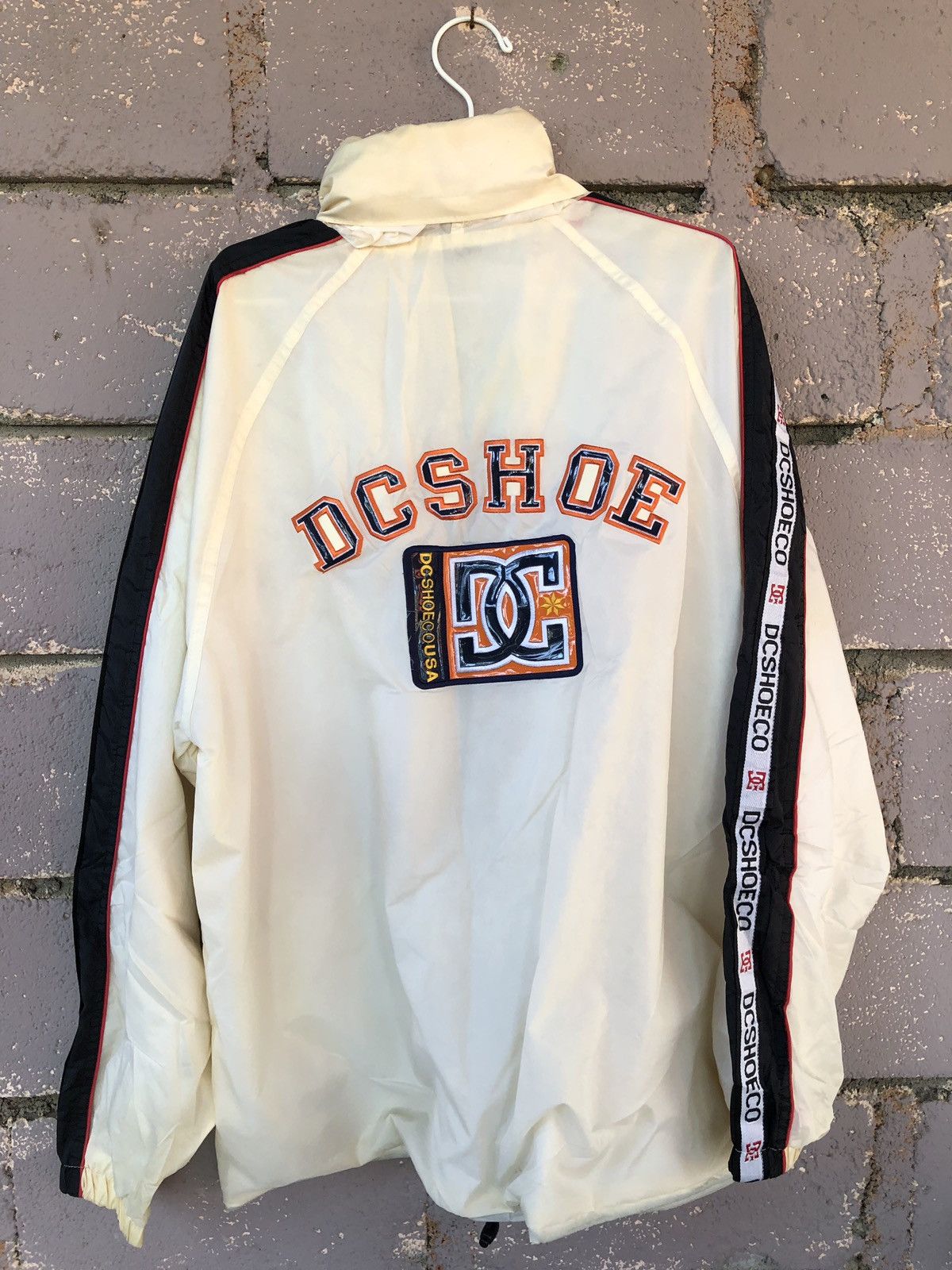 image of 90's Vintage Dcshoe Co Usa Sweater in White, Men's (Size XL)